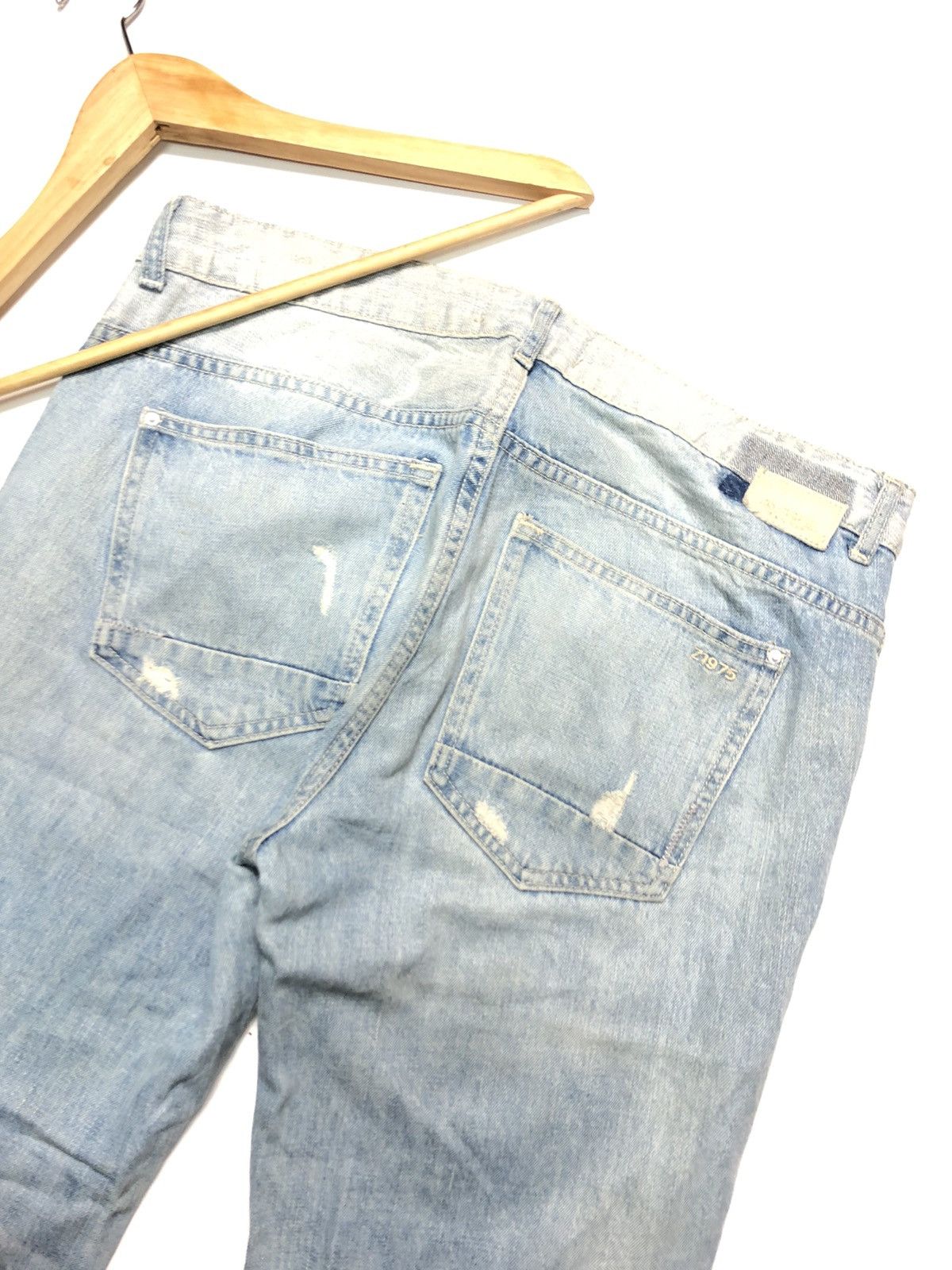 Vintage × Zara VINTAGE ZARA BASIC DEPT DISTRESSED BLUE WASH DENIM Size US 35 - 10 Thumbnail