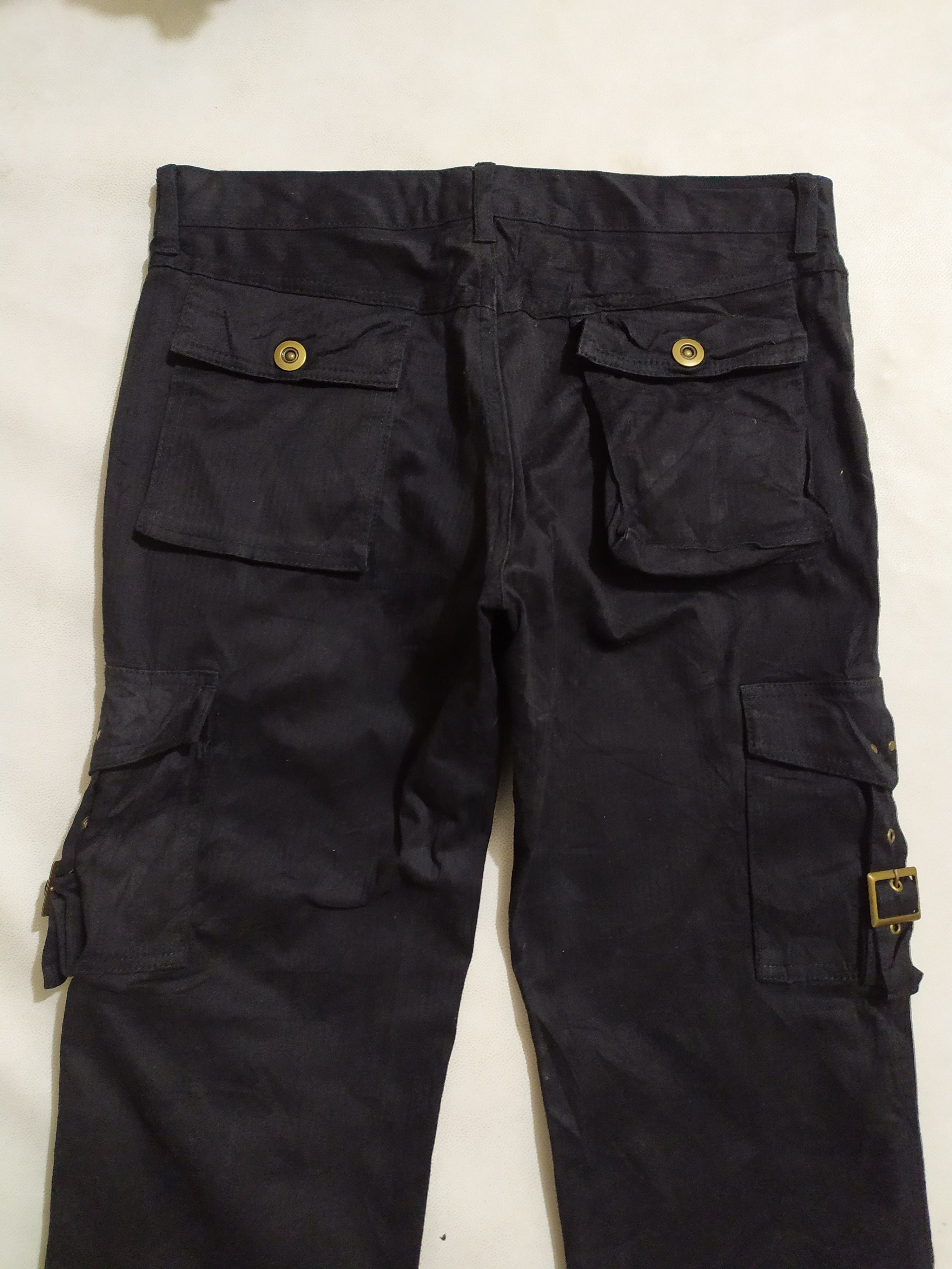 Japanese Brand 🔥Unknown Japanese Cargo Bondage Pants Size US 31 - 12 Thumbnail