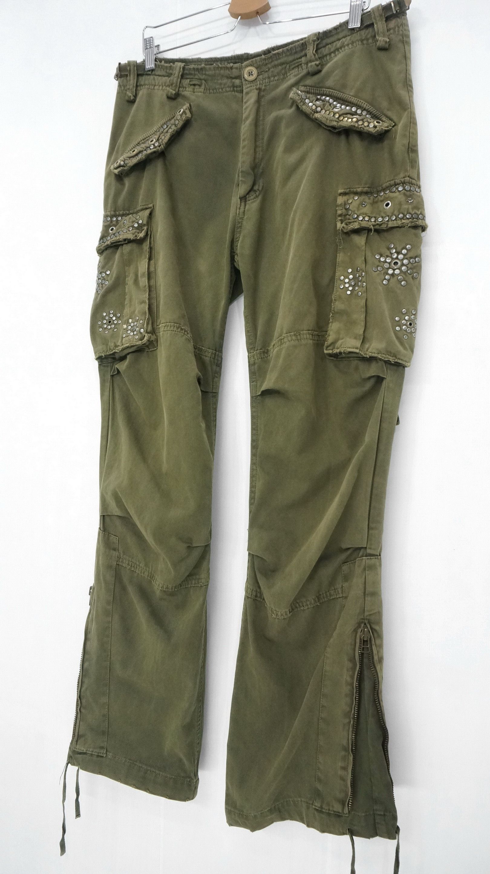 Japanese Brand VTG 🔥 MANGROVE Japan Distressed Studded Bondage Cargo Pant Size US 34 / EU 50 - 1 Thumbnail