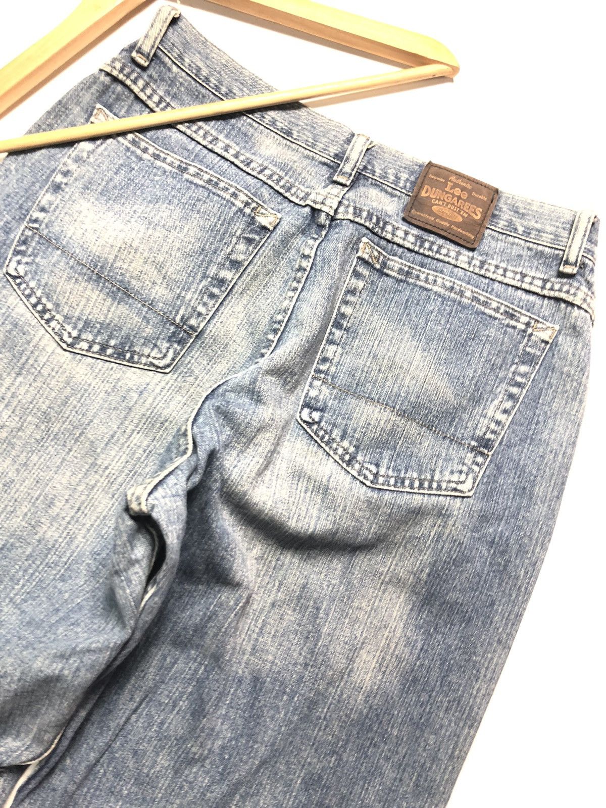 Lee × Vintage VINTAGE LEE DUNGAREES CANT BUST EM BLUE WASH DENIM Size US 31 - 11 Thumbnail