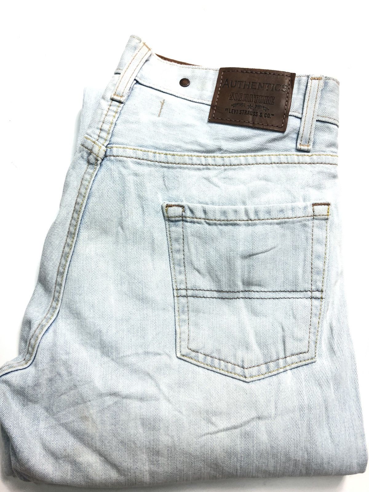 Levi's × Vintage VINTAGE 90s LEVIS LOW BOOT LIGHT BLUE WASH DISTRESSED DENIM Size US 30 / EU 46 - 16 Thumbnail