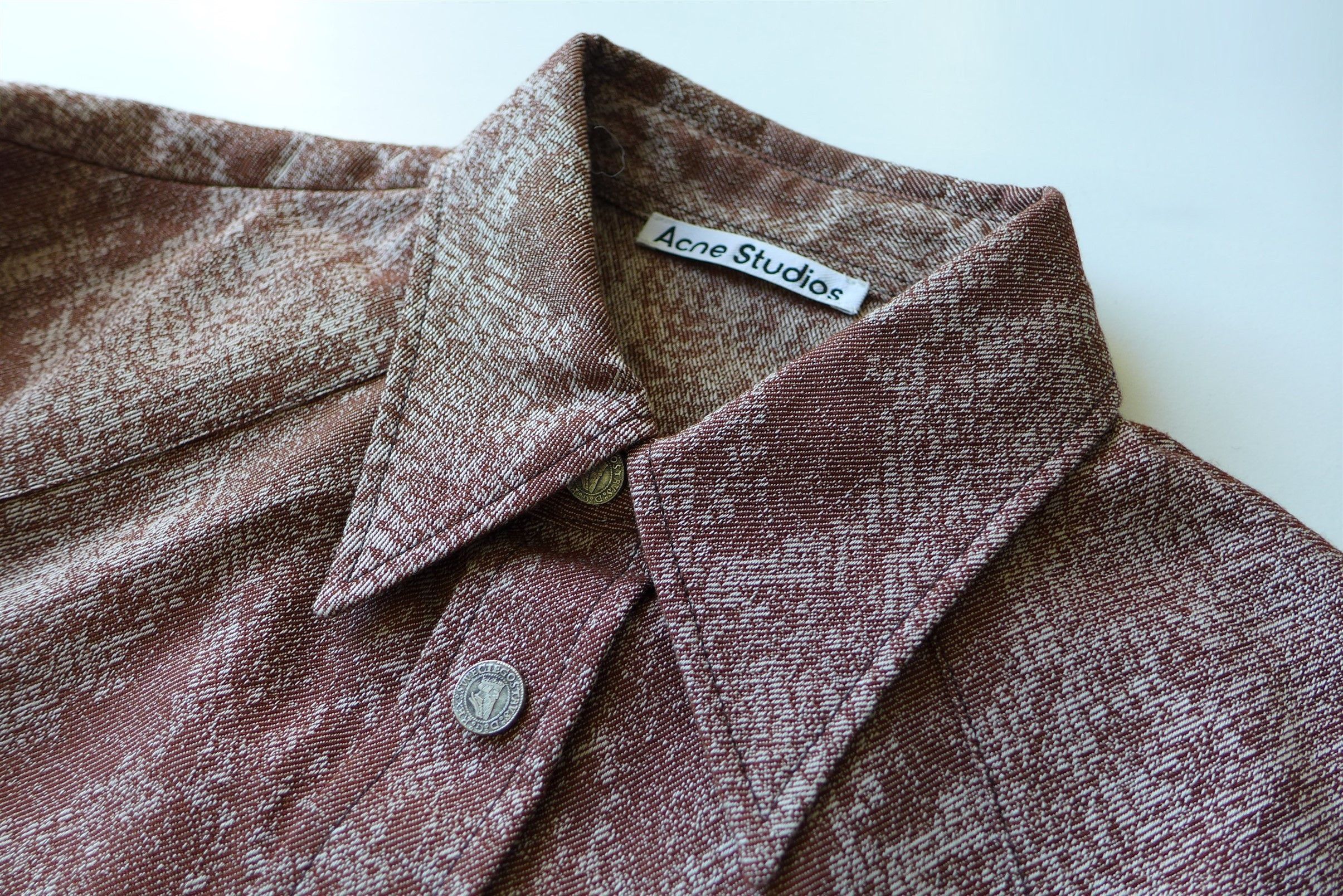 Acne Studios Acne Studios Python Print Shirt - Rust Red Size US M / EU 48-50 / 2 - 10 Thumbnail