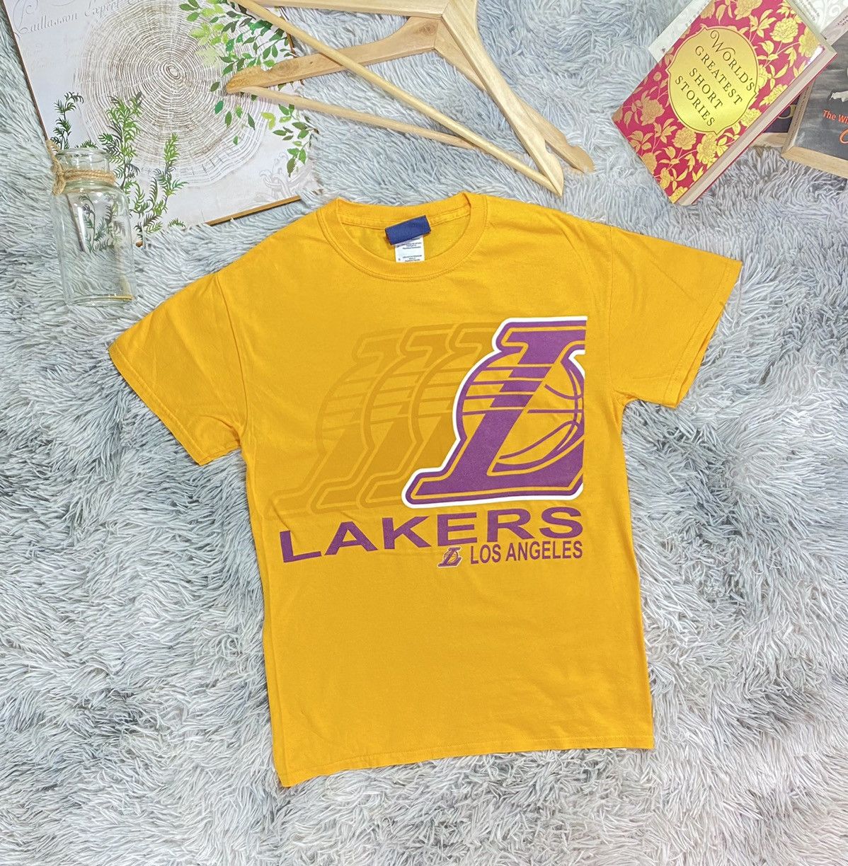 NBA × Vintage Vintage Laker Los Angeles T shirt Size S Size US S / EU 44-46 / 1 - 1 Thumbnail