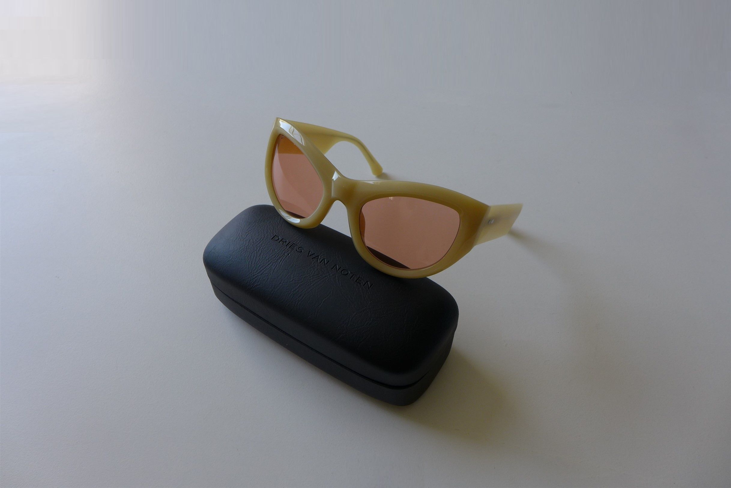 Dries Van Noten Dries Van Noten 209 Sunglasses - Beige Acetate Size ONE SIZE - 4 Thumbnail