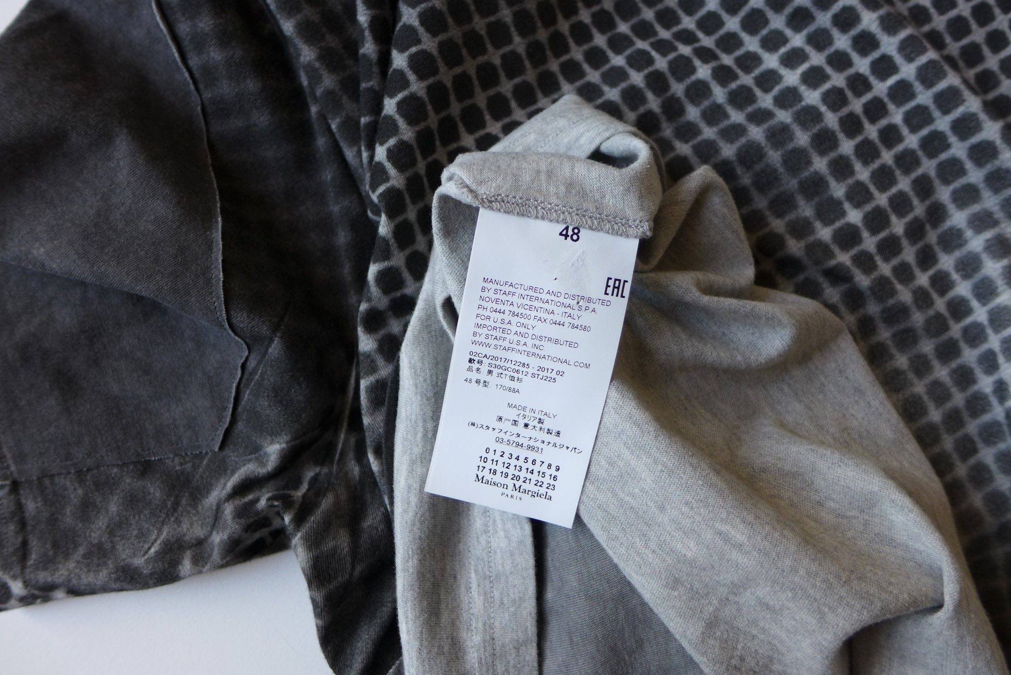 Maison Margiela Margiela FW17 Patchwork Grey T-Shirt Size US M / EU 48-50 / 2 - 14 Thumbnail