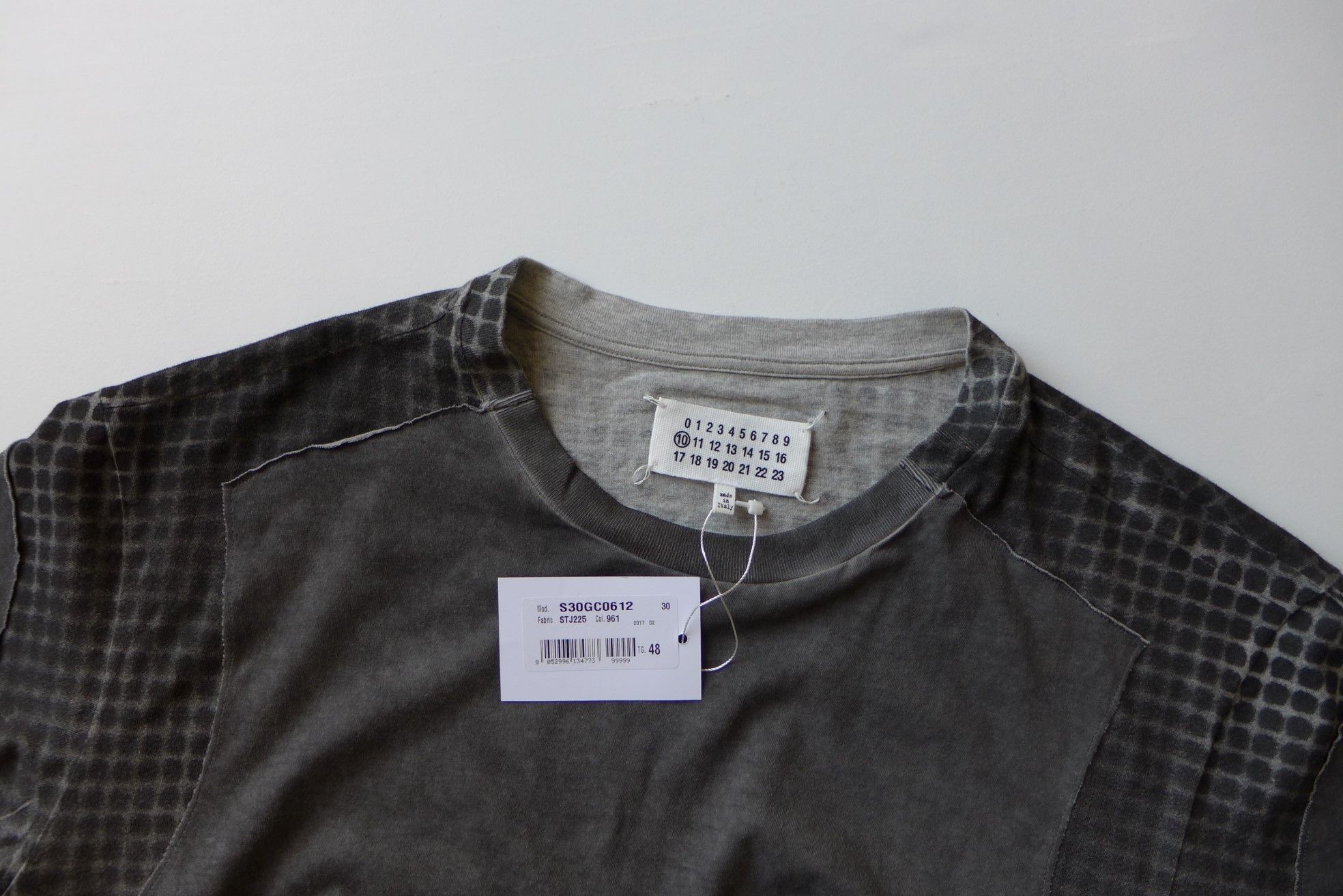 Maison Margiela Margiela FW17 Patchwork Grey T-Shirt Size US M / EU 48-50 / 2 - 6 Thumbnail