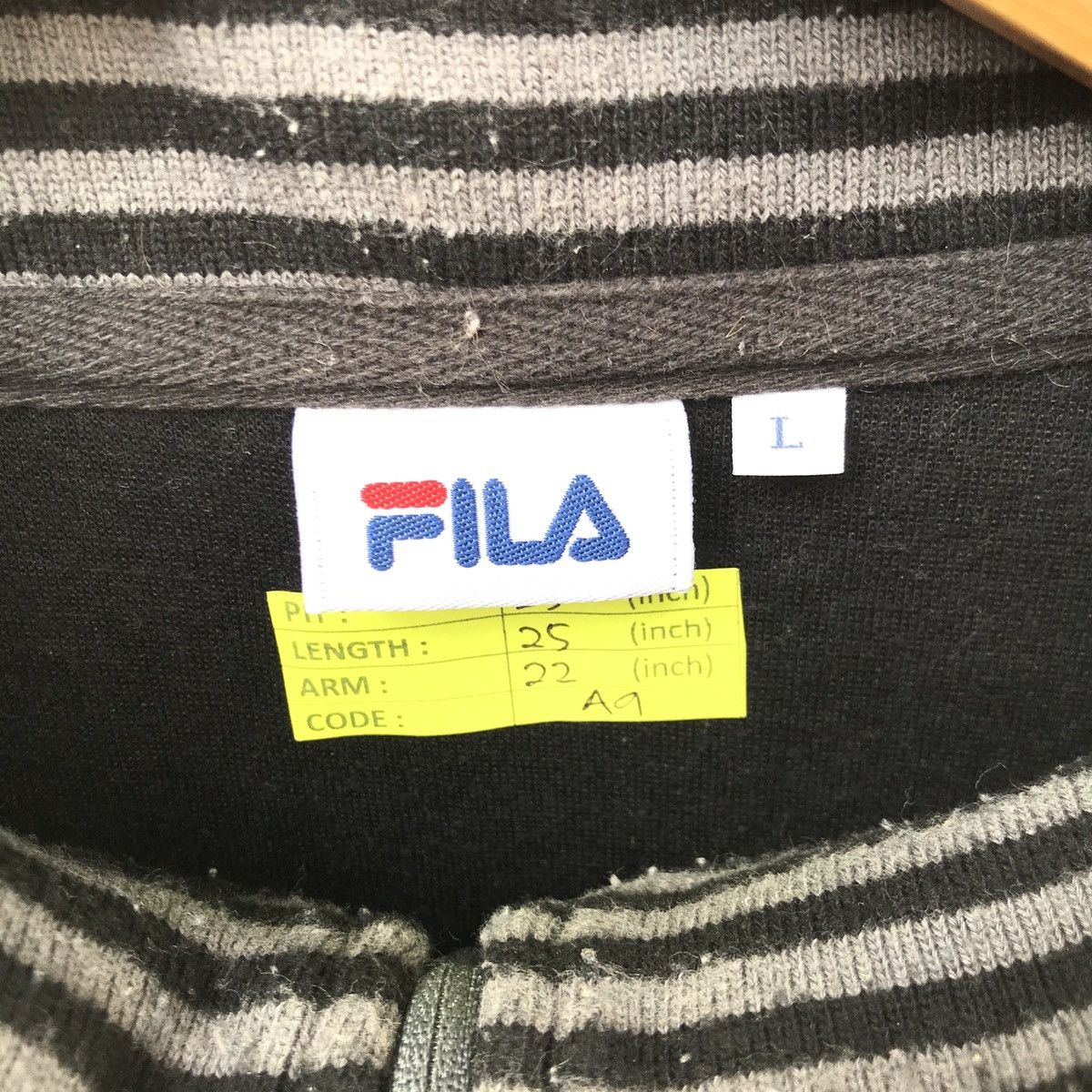 Fila × Vintage Vintage Fila Biela Italia Sweatshirt Fashion Size US L / EU 52-54 / 3 - 3 Thumbnail