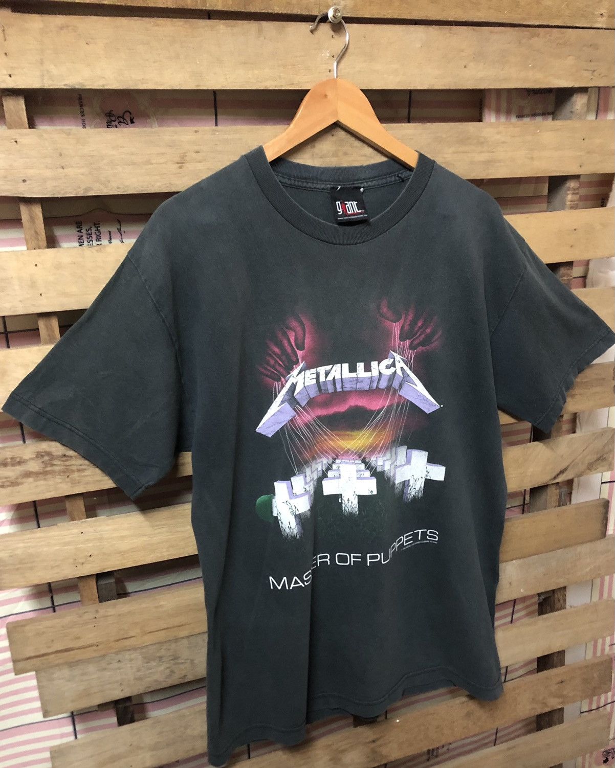 Giant × Metallica Vintage 1994 Metallica Master Of Puppets Promo Album Tshirt Size US XL / EU 56 / 4 - 2 Thumbnail