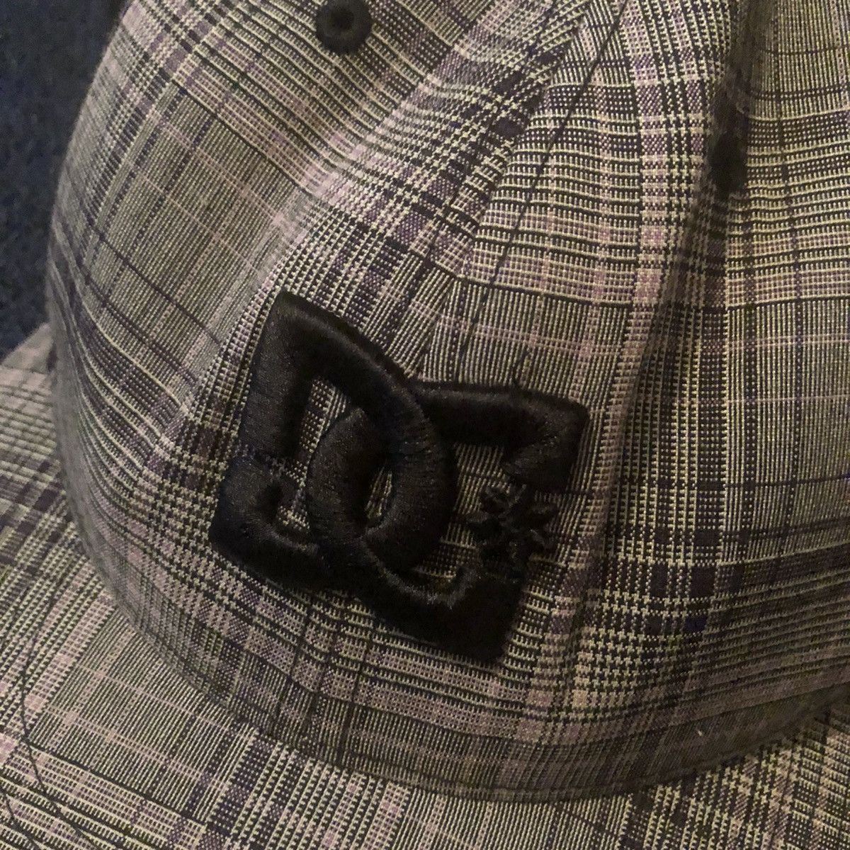 DC Vintage 2000s Y2K DC Shoe Co Sample Check Fitted Hat 7 1/2 Size ONE SIZE - 3 Thumbnail