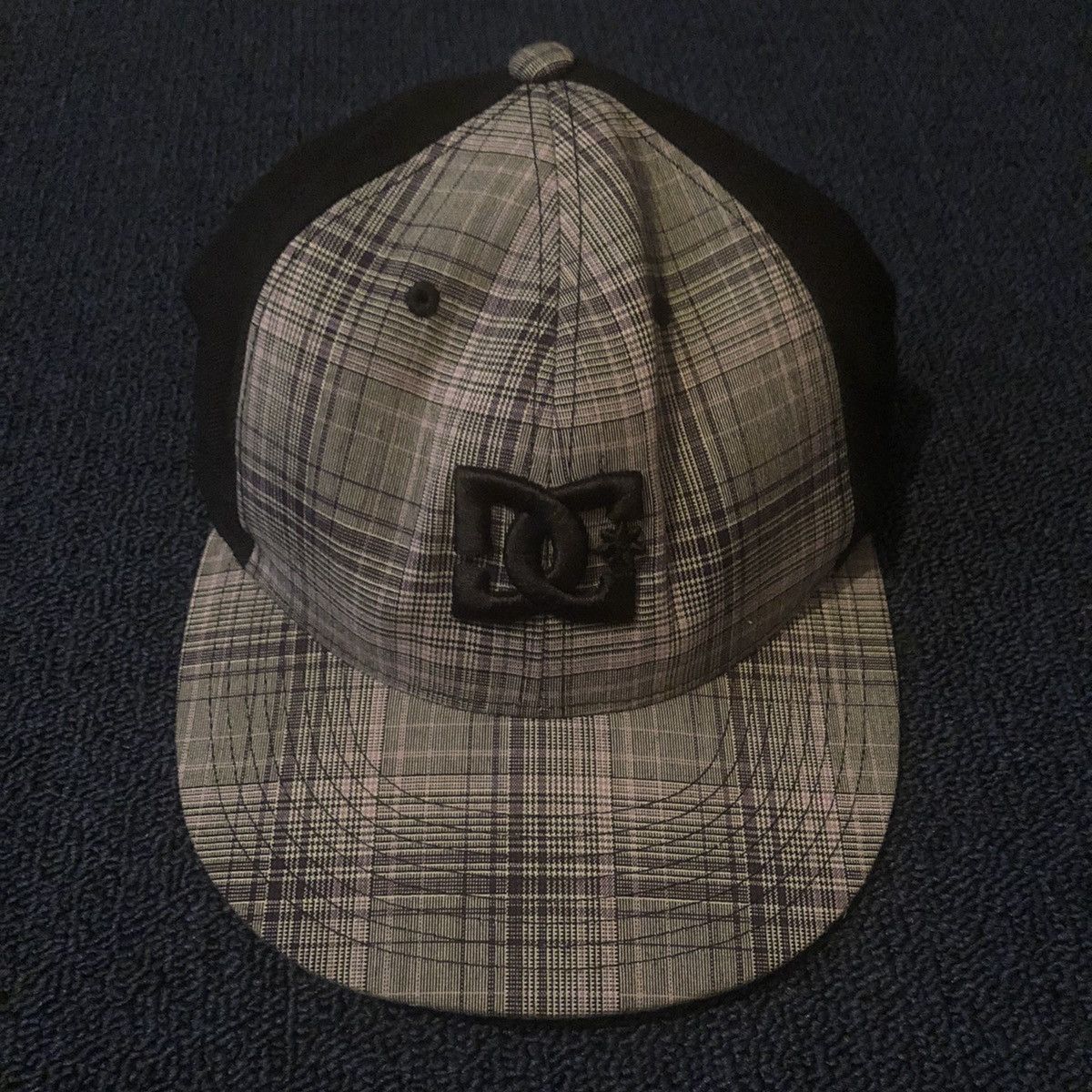 DC Vintage 2000s Y2K DC Shoe Co Sample Check Fitted Hat 7 1/2 Size ONE SIZE - 2 Thumbnail