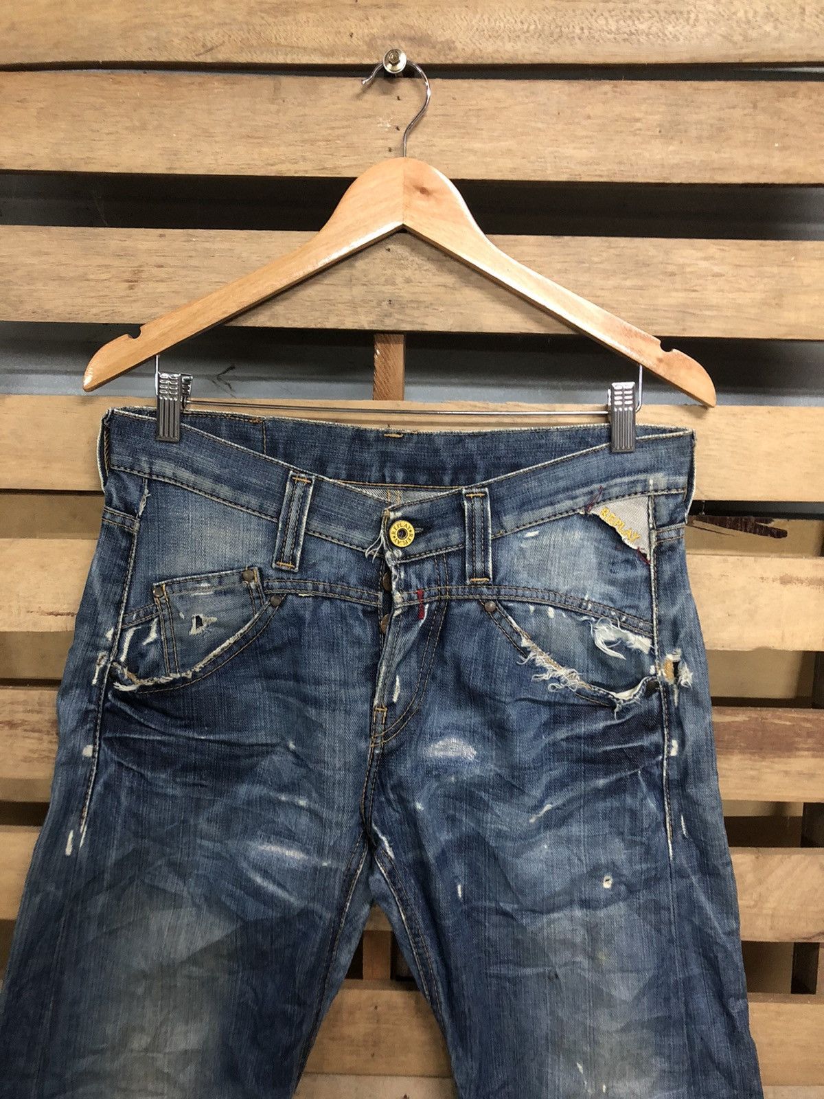 Replay Replay Distressed Butterfly Button Denim Jeans Made Romania Size US 30 / EU 46 - 3 Thumbnail