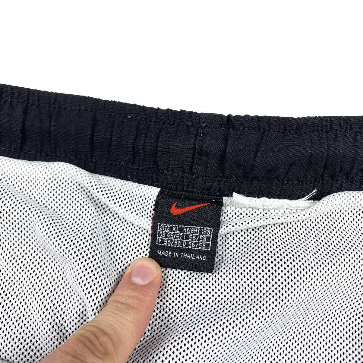 Nike Y2K Vintage Nike Shorts CW21 Hype Size US 36 / EU 52 - 9 Thumbnail