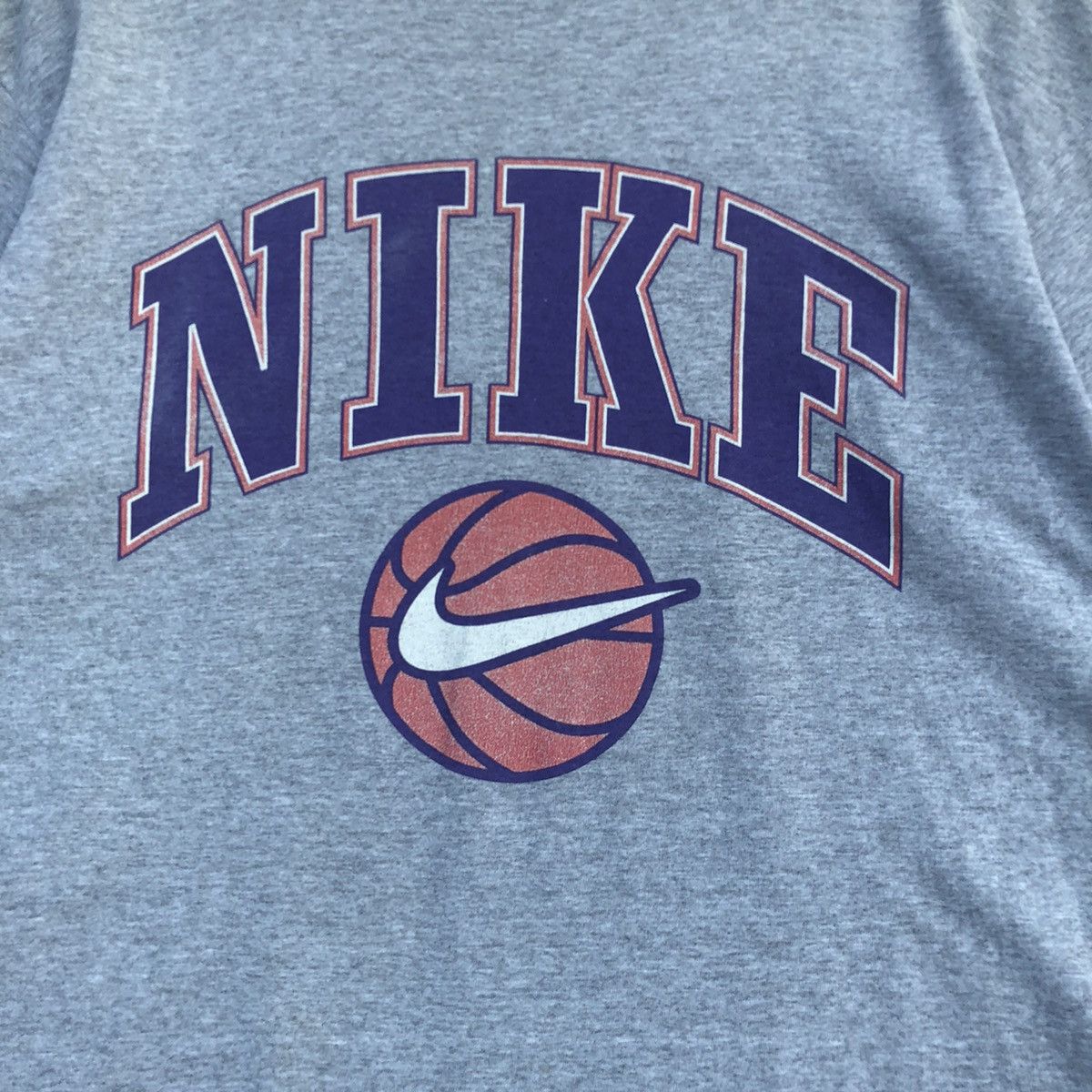 NBA × Nike Vintage 90s Nike Center Logo Basketball tees Size US M / EU 48-50 / 2 - 3 Thumbnail