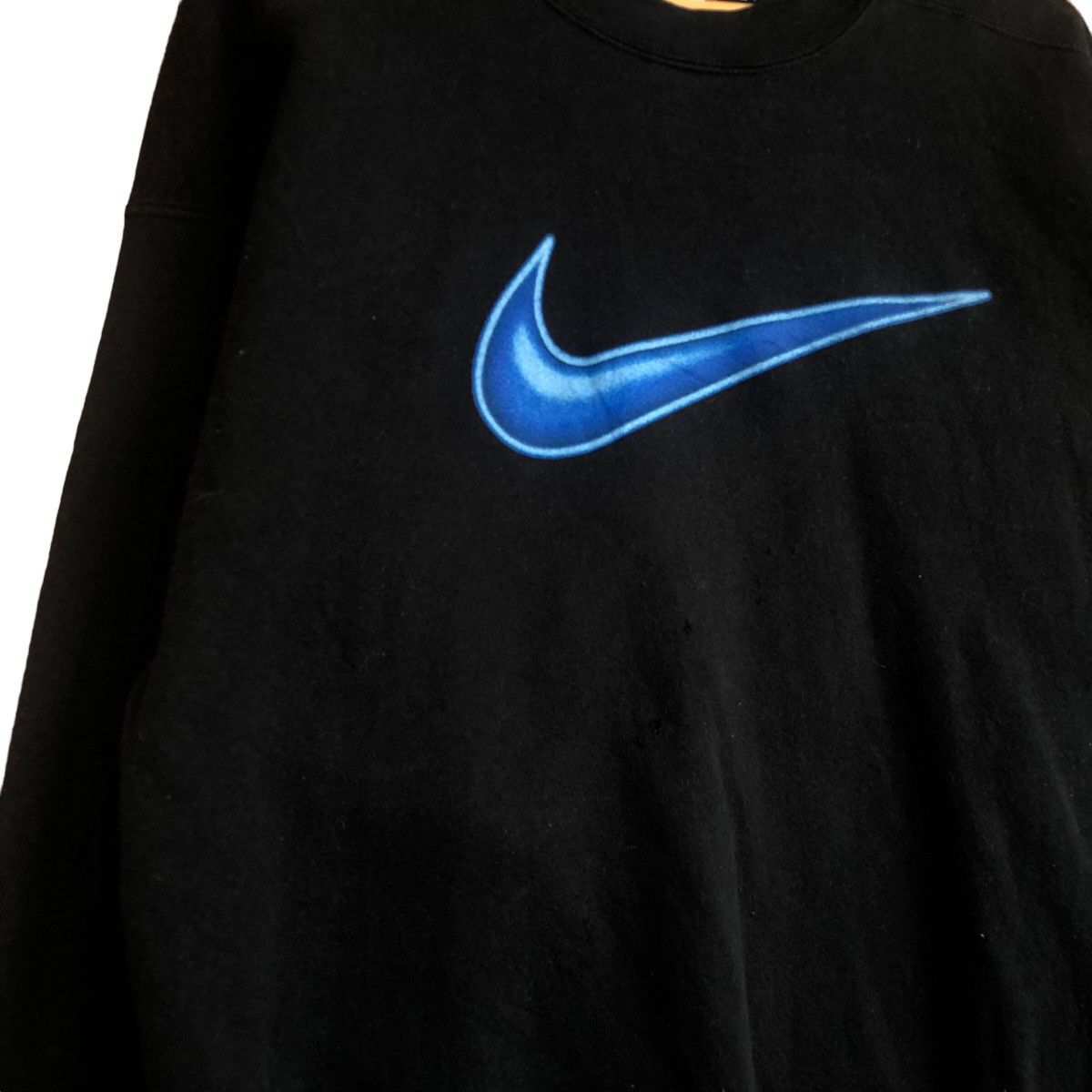 Nike Vintage 90s nike big swoosh crewneck Size US M / EU 48-50 / 2 - 4 Thumbnail