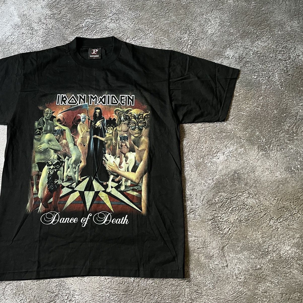 Band Tees Vintage 90s IRON MAIDEN Face Blood DEAD Creepy Horror Tee Size US XL / EU 56 / 4 - 3 Thumbnail