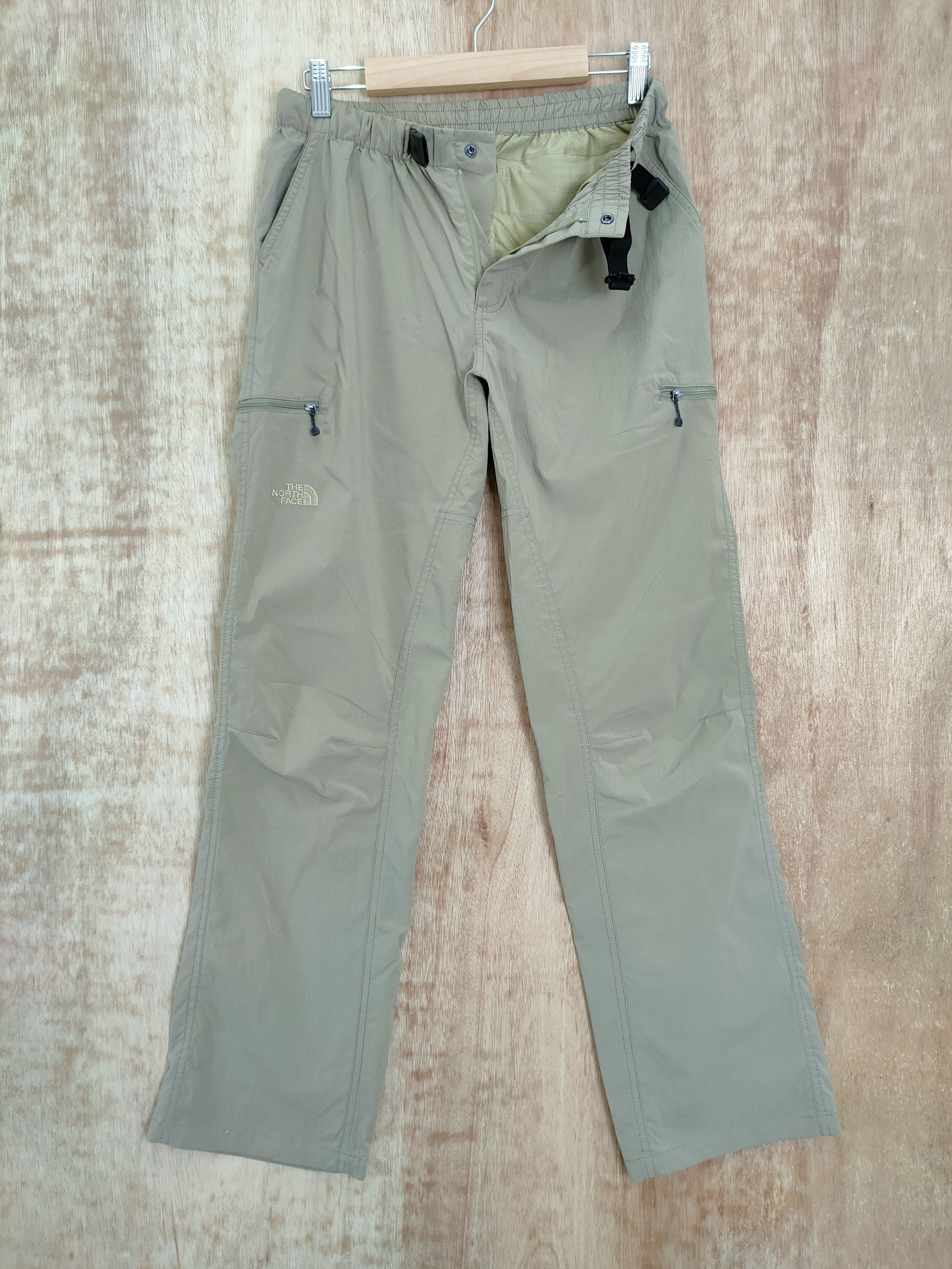 image of The North Face Cargo Pants in Brown, Men's (Size 26)