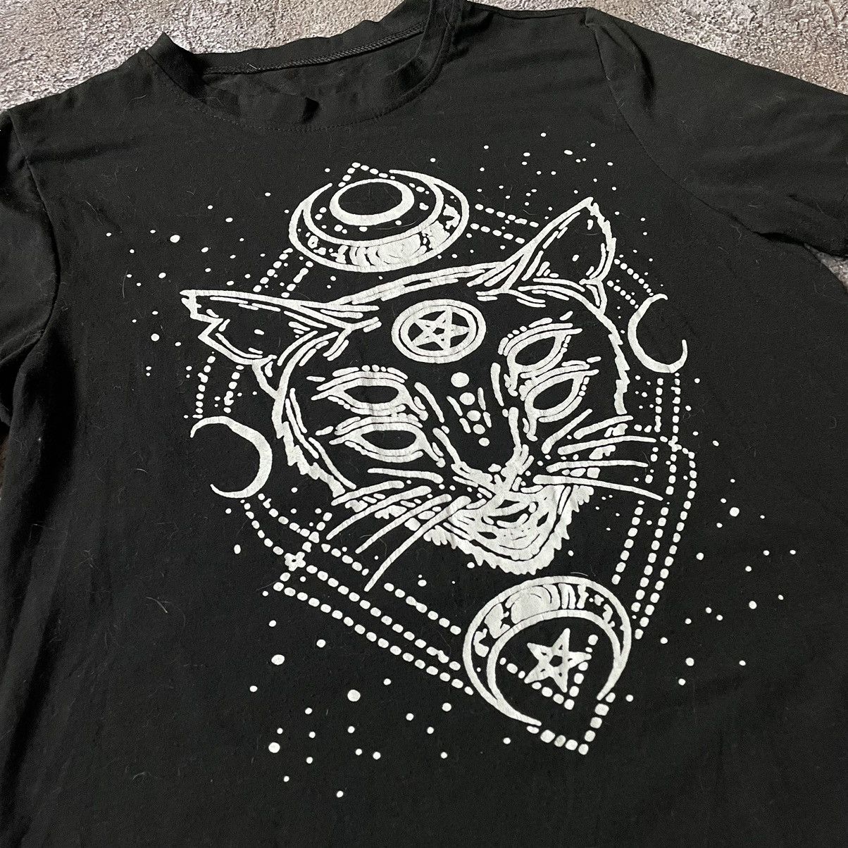 Vintage Vintage Y2K Occult Cat Graphic Tee Dark Grunge Streetwear M Size US M / EU 48-50 / 2 - 6 Thumbnail
