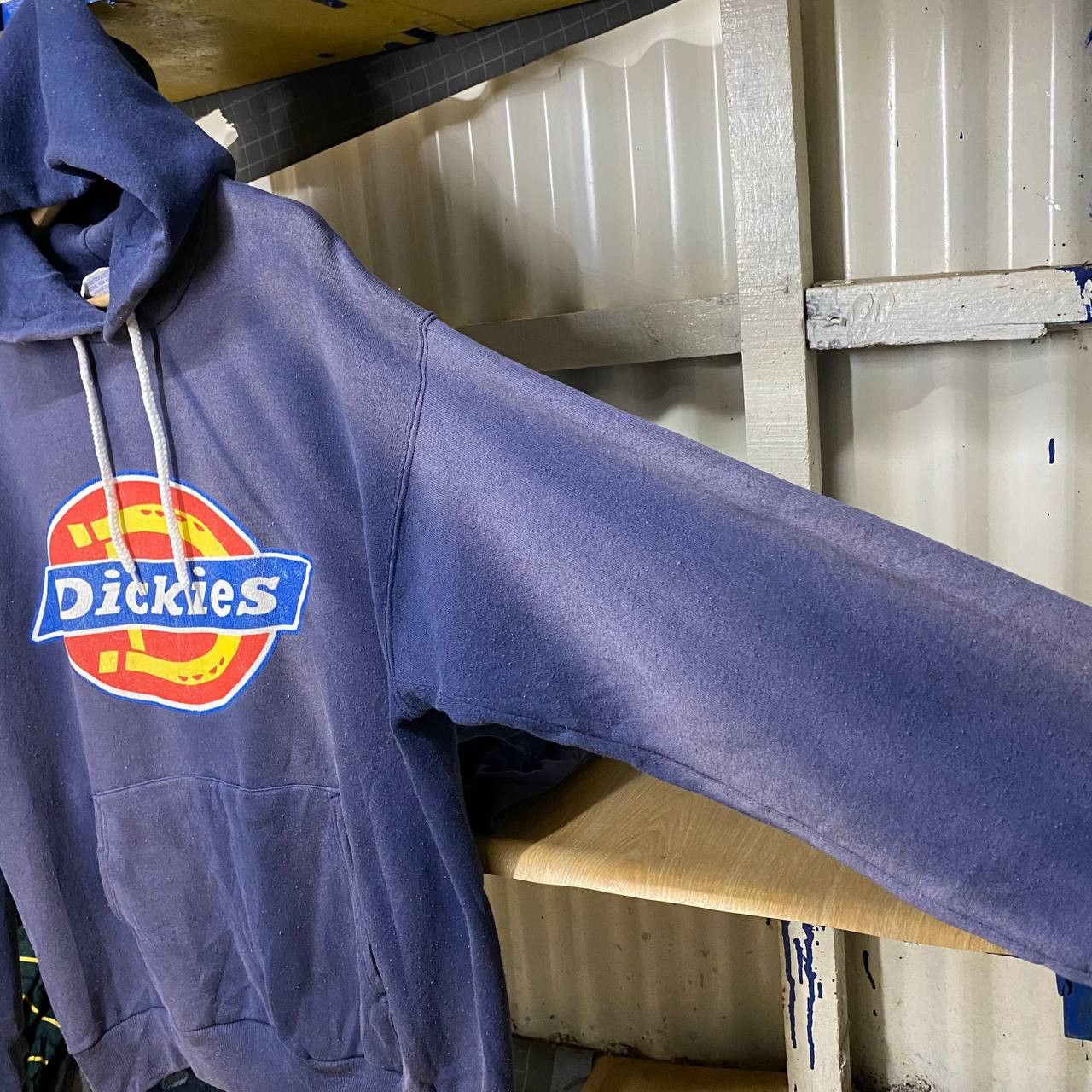 Dickies × Vintage Vintage dickies spell out sun faded hoodies Size US L / EU 52-54 / 3 - 4 Thumbnail