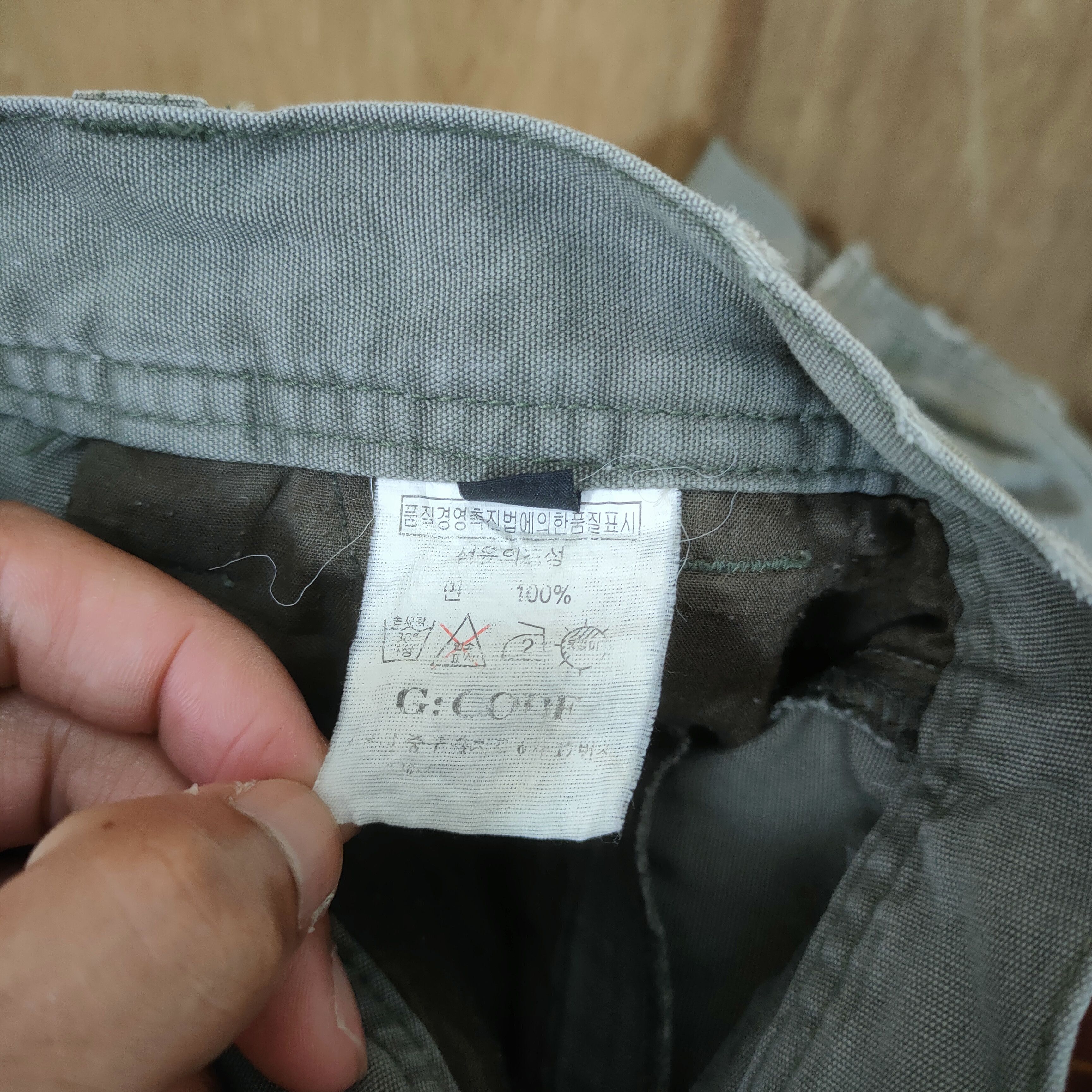 Japanese Brand VINTAGE G.CODE FADED RUSTY BANDAGE CARGO PANTS Size US 30 / EU 46 - 15 Thumbnail