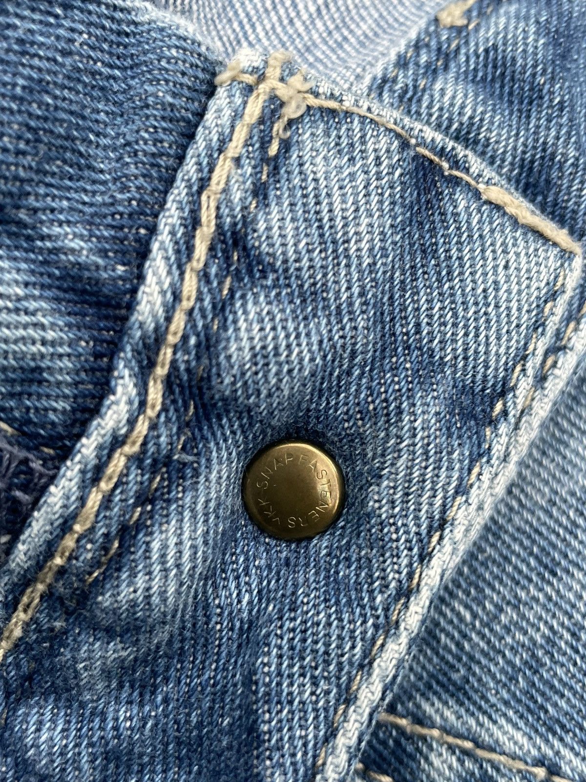 Japanese Brand × LOWRYS FARM Japanese Lowrys Farm Bleach Distresed Denim Size 32" / US 10 / IT 46 - 15 Thumbnail