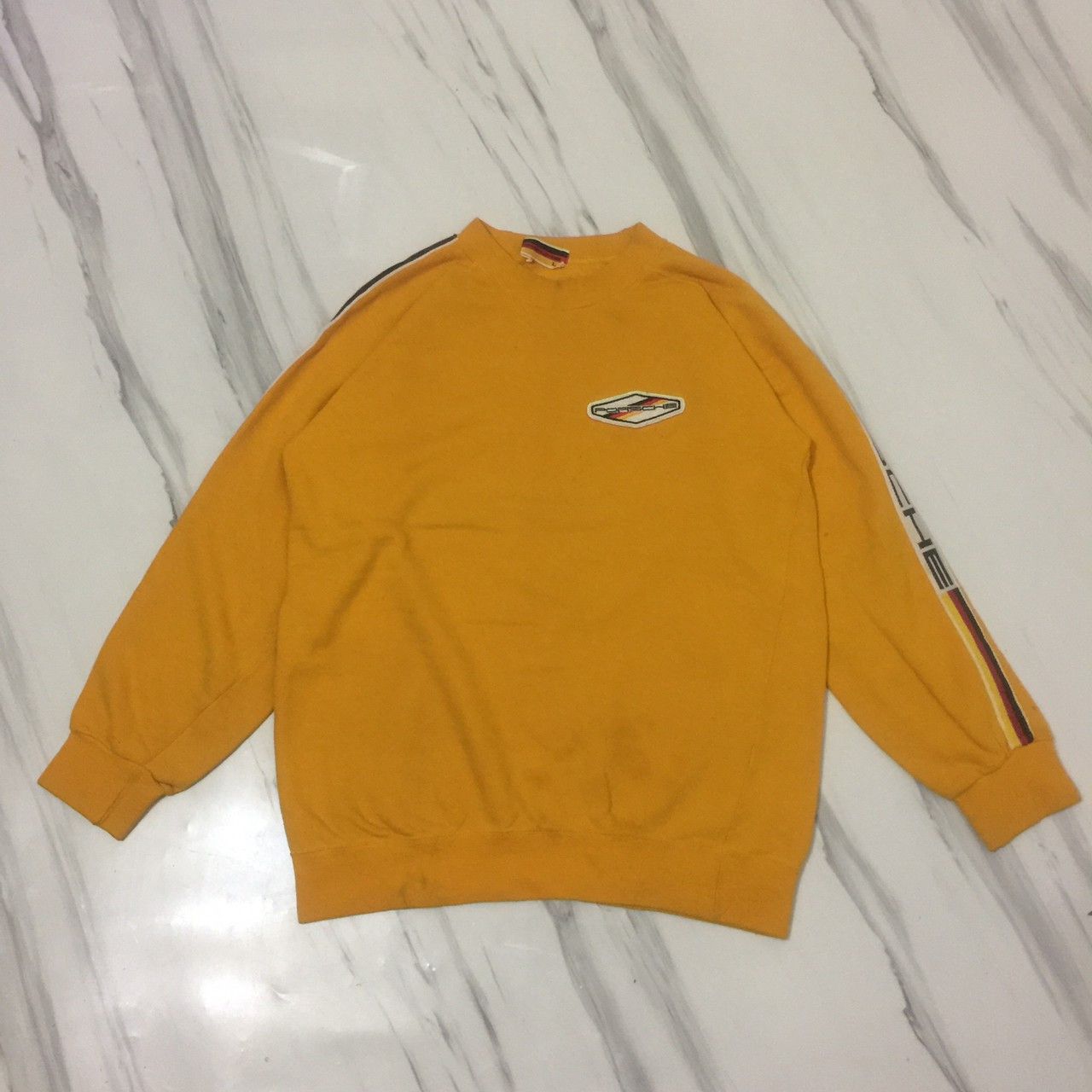 Porsche Design vintage official porsche crewneck Size US L / EU 52-54 / 3 - 1 Thumbnail