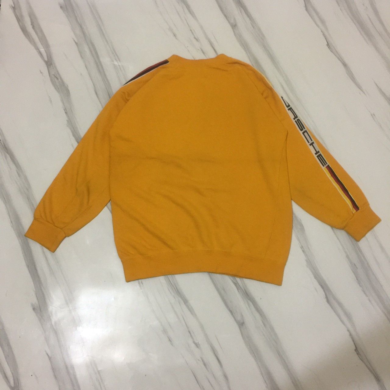 Porsche Design vintage official porsche crewneck Size US L / EU 52-54 / 3 - 7 Thumbnail