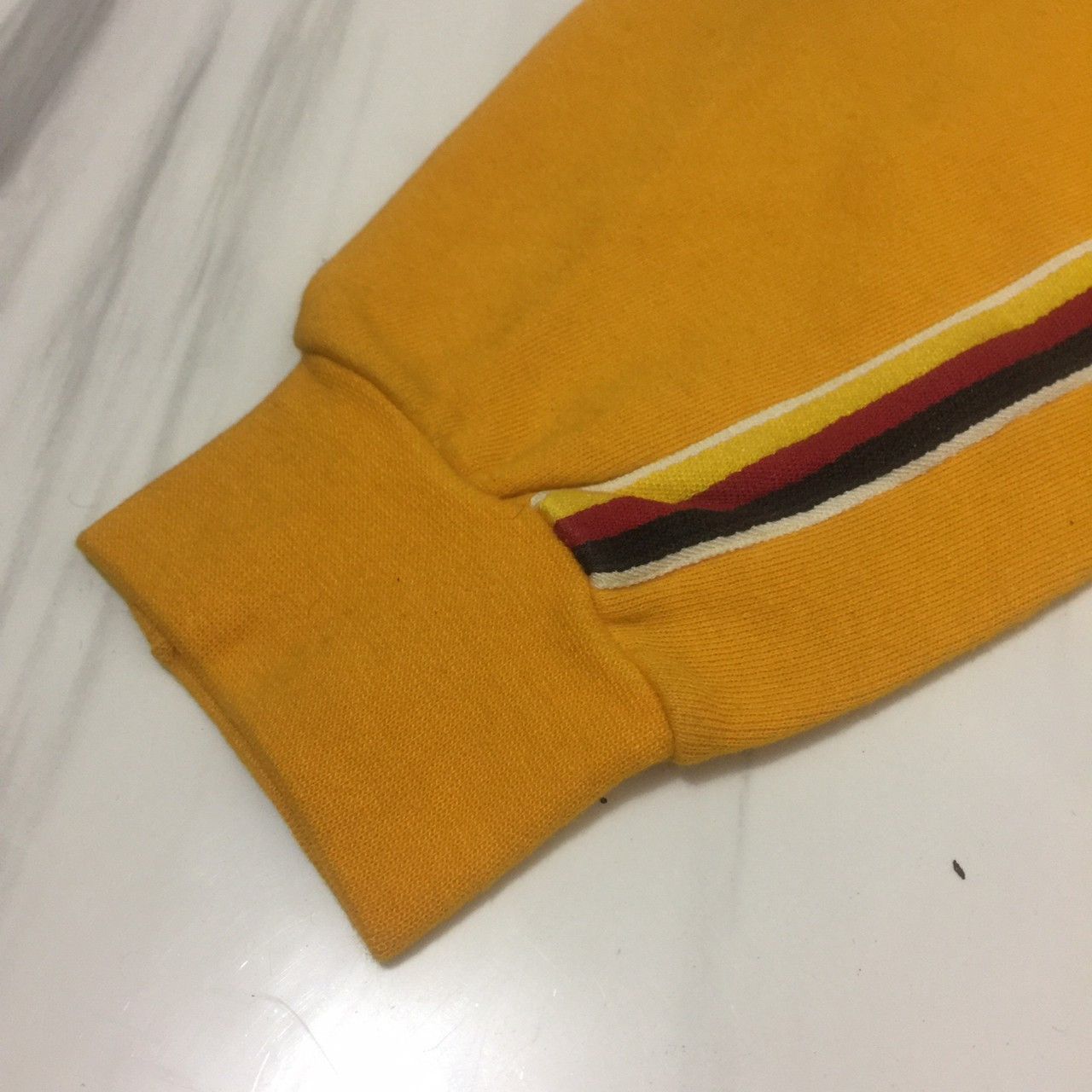 Porsche Design vintage official porsche crewneck Size US L / EU 52-54 / 3 - 3 Thumbnail