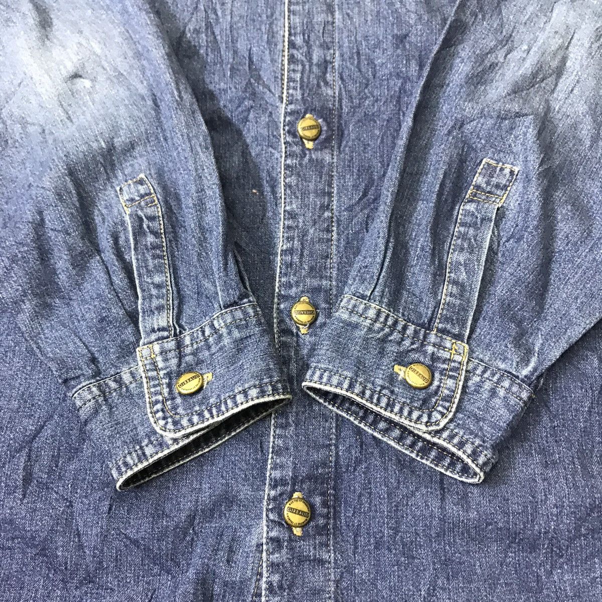 Marithe + Francois Girbaud Marithe Francois Girbaud Denim Shirt Button Up Size US L / EU 52-54 / 3 - 5 Thumbnail