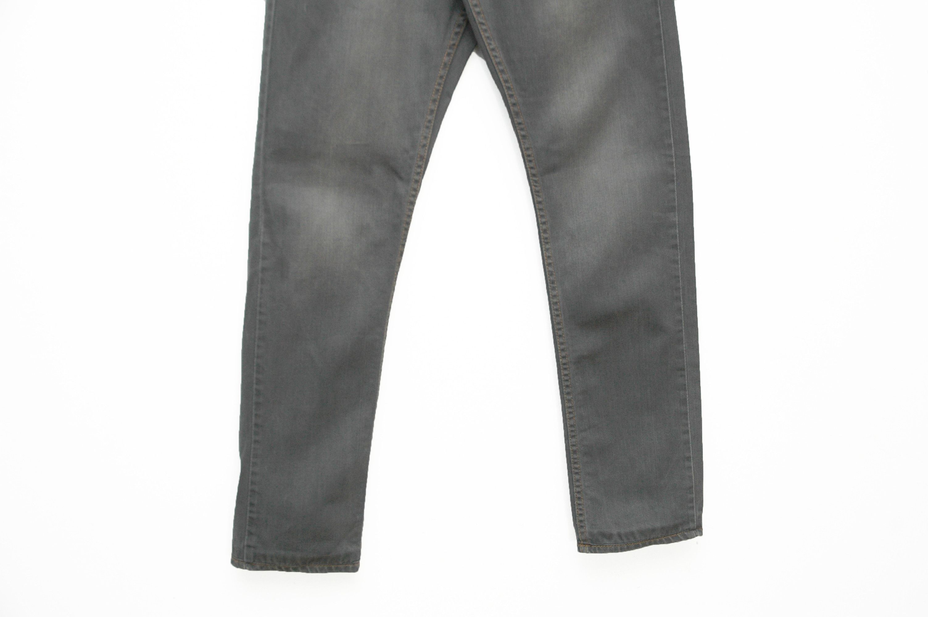 Dolce & Gabbana Vintage Dolce Gabbana Distressed Denim Made in Italy Size US 31 - 9 Thumbnail