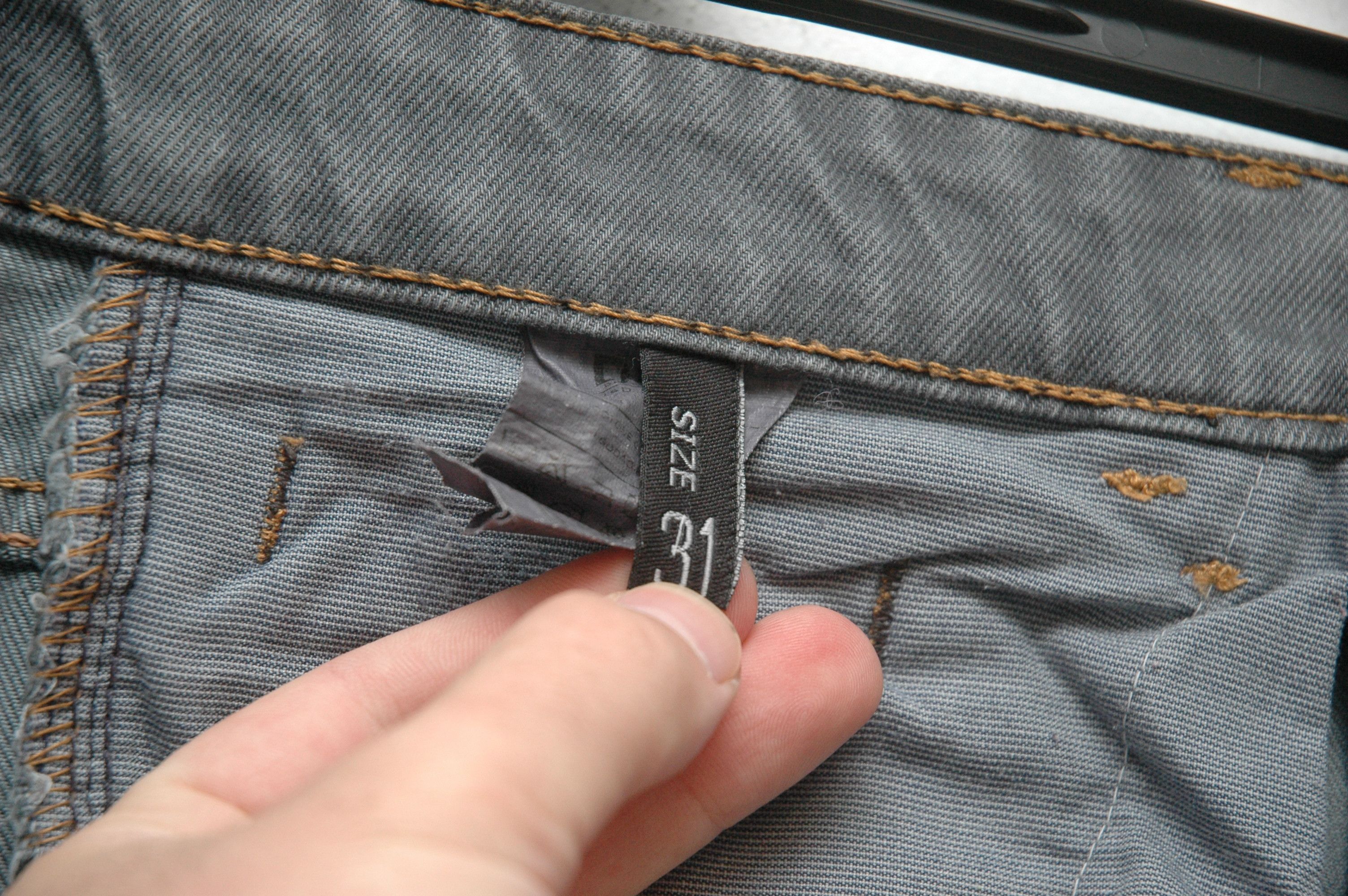 Dolce & Gabbana Vintage Dolce Gabbana Distressed Denim Made in Italy Size US 31 - 15 Thumbnail