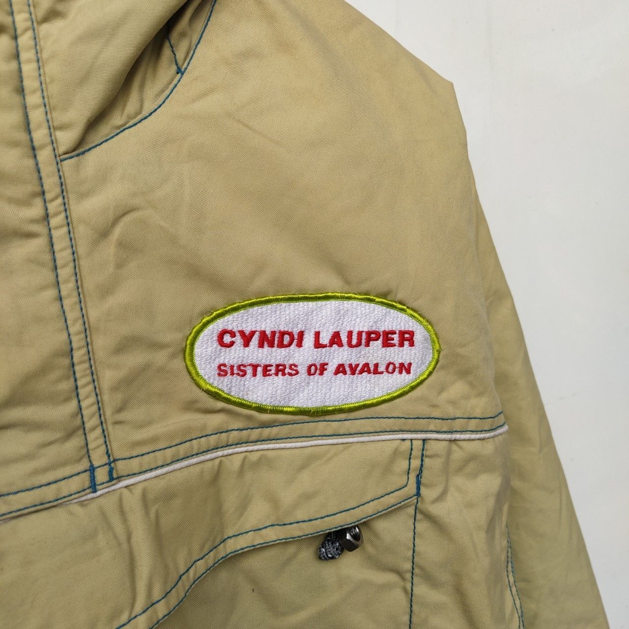 Band Tees cyndi lauper sisters of avalon tour anorak crew jacket Size US XL / EU 56 / 4 - 2 Thumbnail