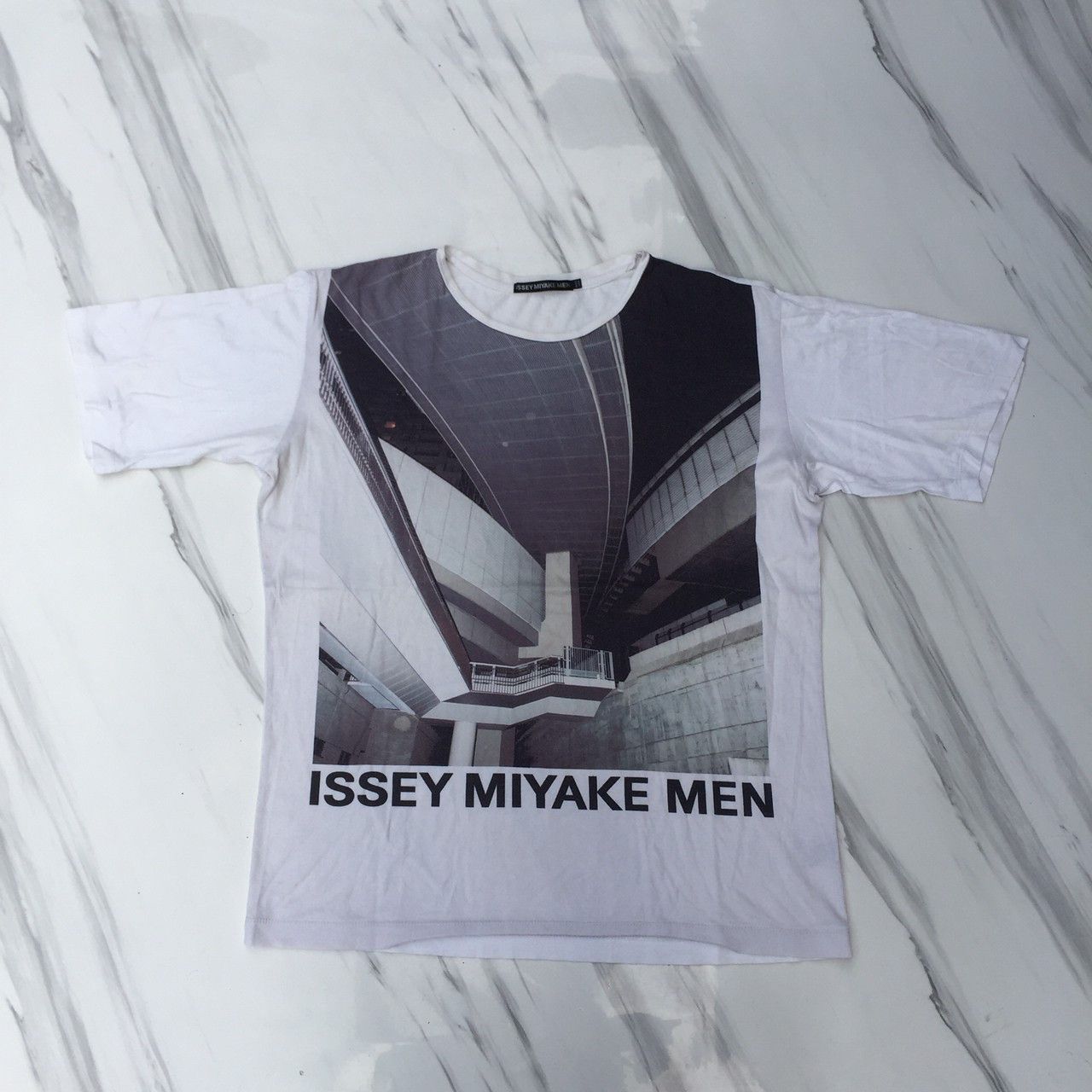 Issey Miyake issey miyake men tees Size US M / EU 48-50 / 2 - 1 Thumbnail