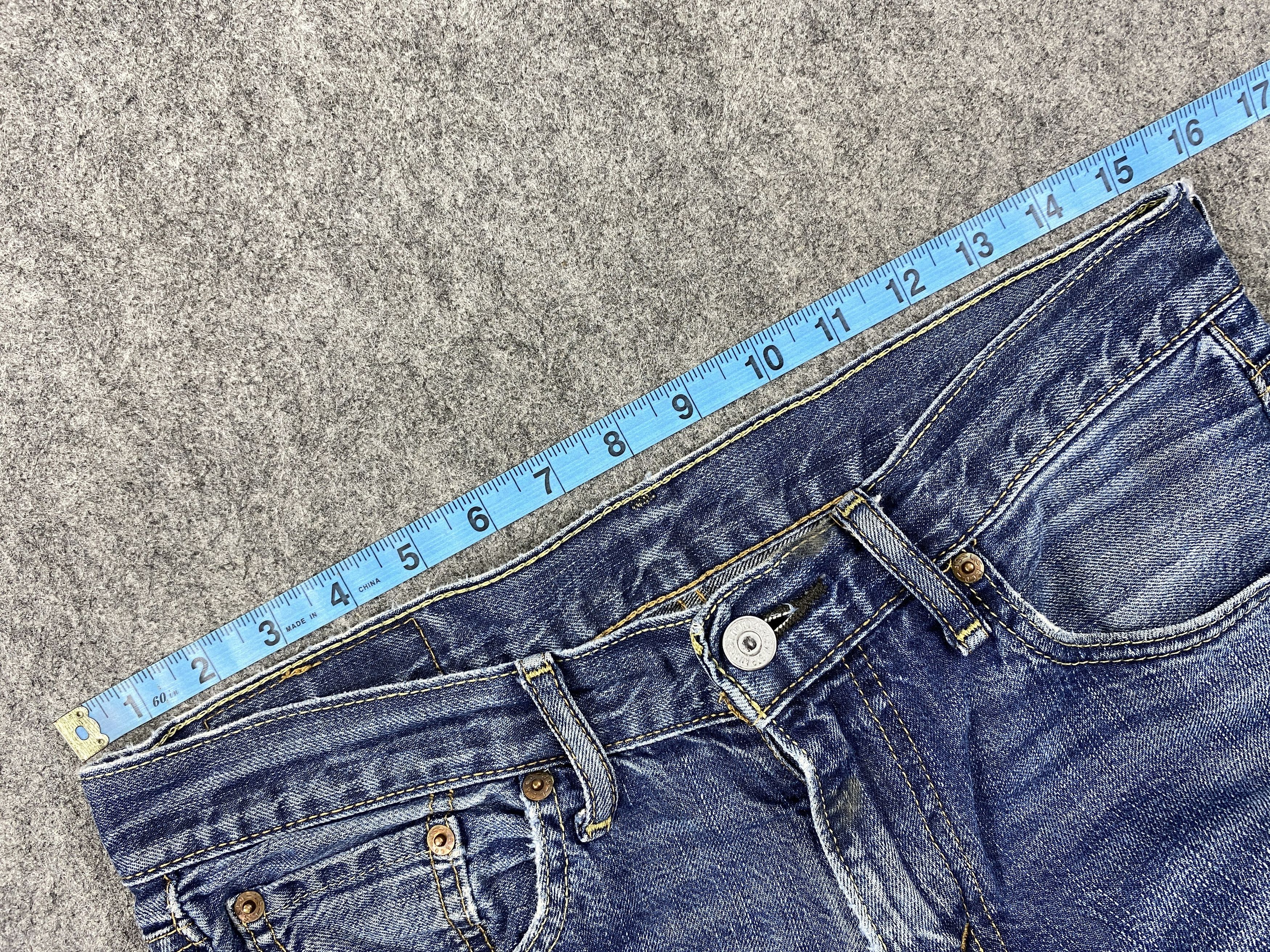 Levi's Distressed Blue Levi's Jeans 31x31 Denim -JN1419 Size US 31 - 5 Thumbnail