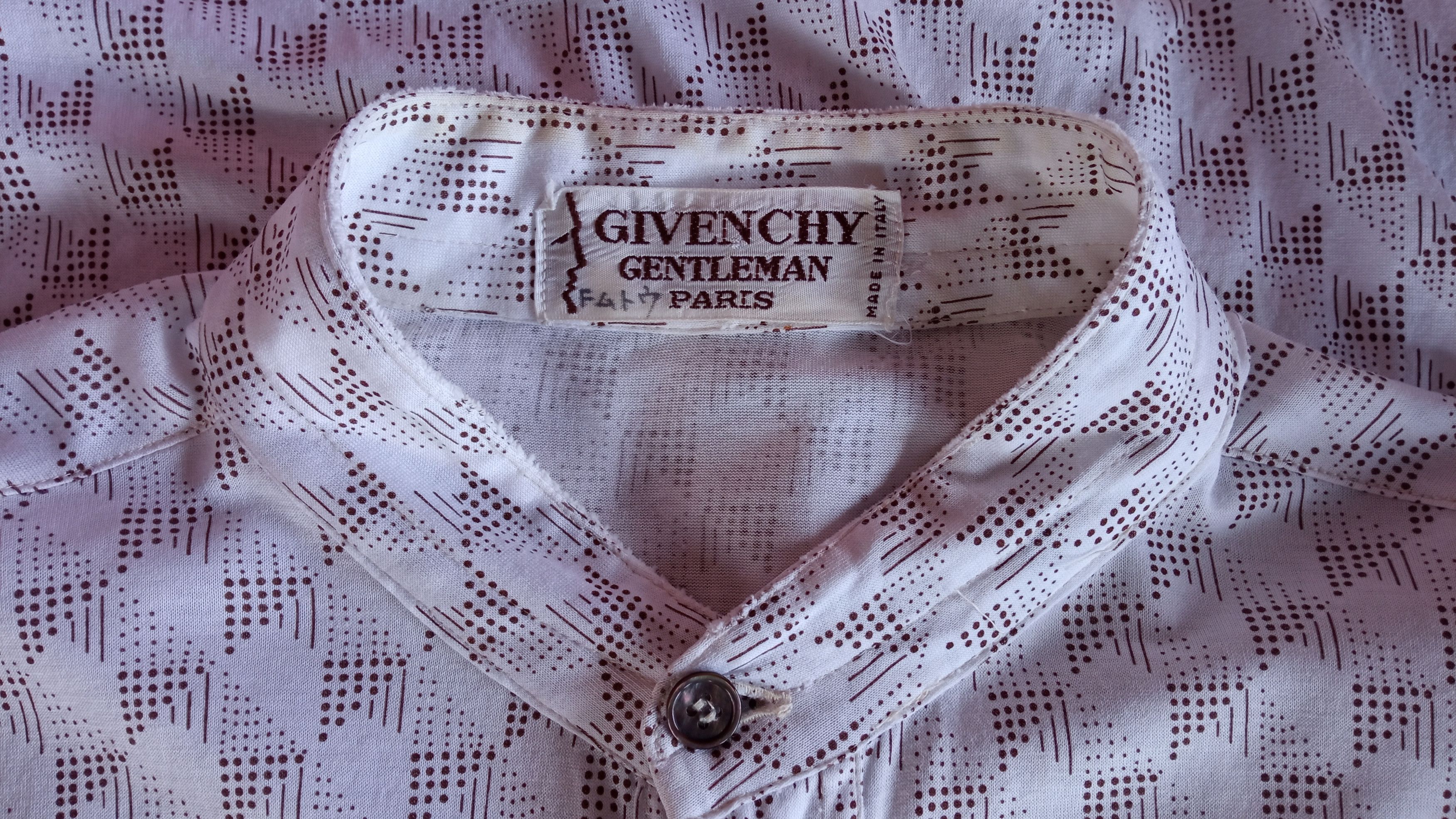 Givenchy × Vintage 🔥🔥Vintage Givenchy Gentleman Full Print Shirt Size US S / EU 44-46 / 1 - 24 Thumbnail