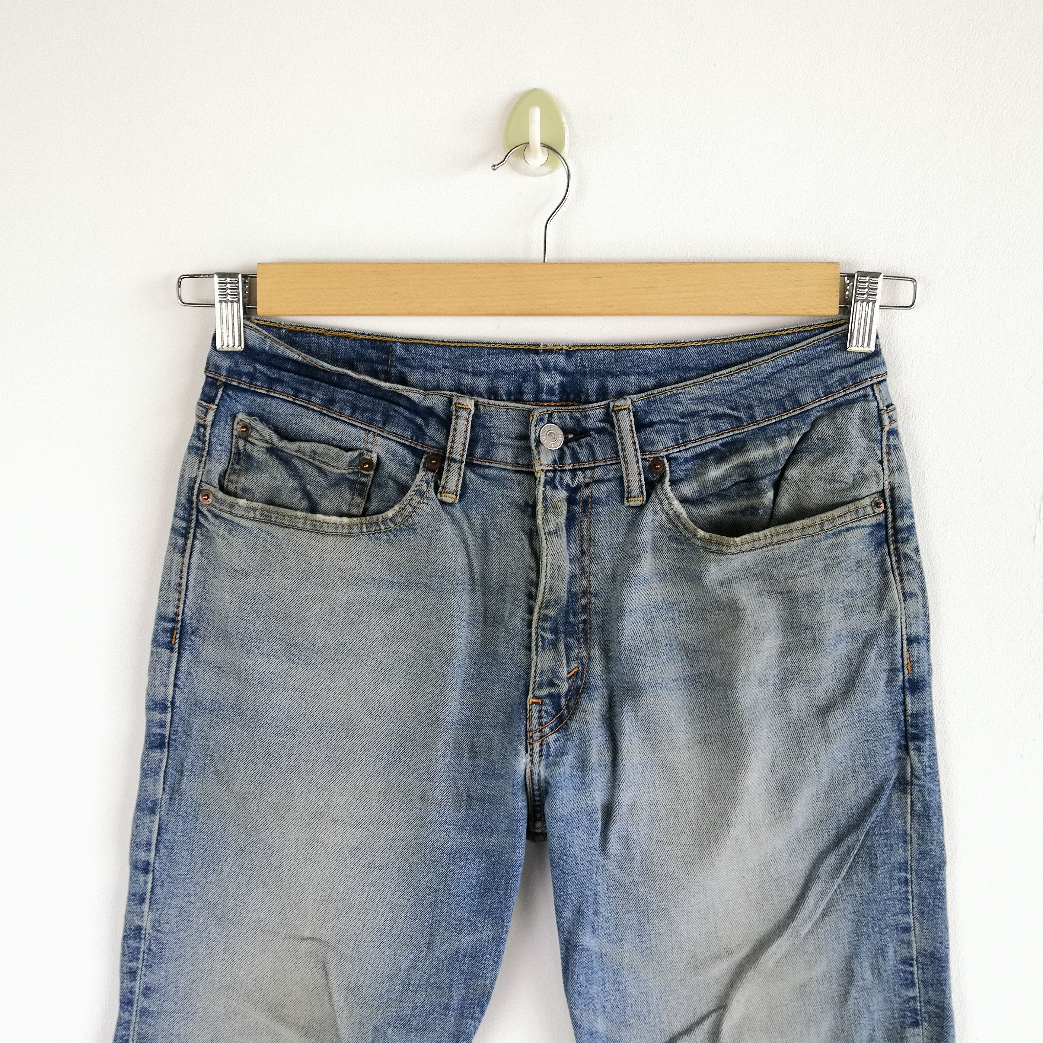 Levi's Vintage Levis Jeans Light Blue Levi's 550 Faded Blue Denim Size US 32 / EU 48 - 3 Thumbnail