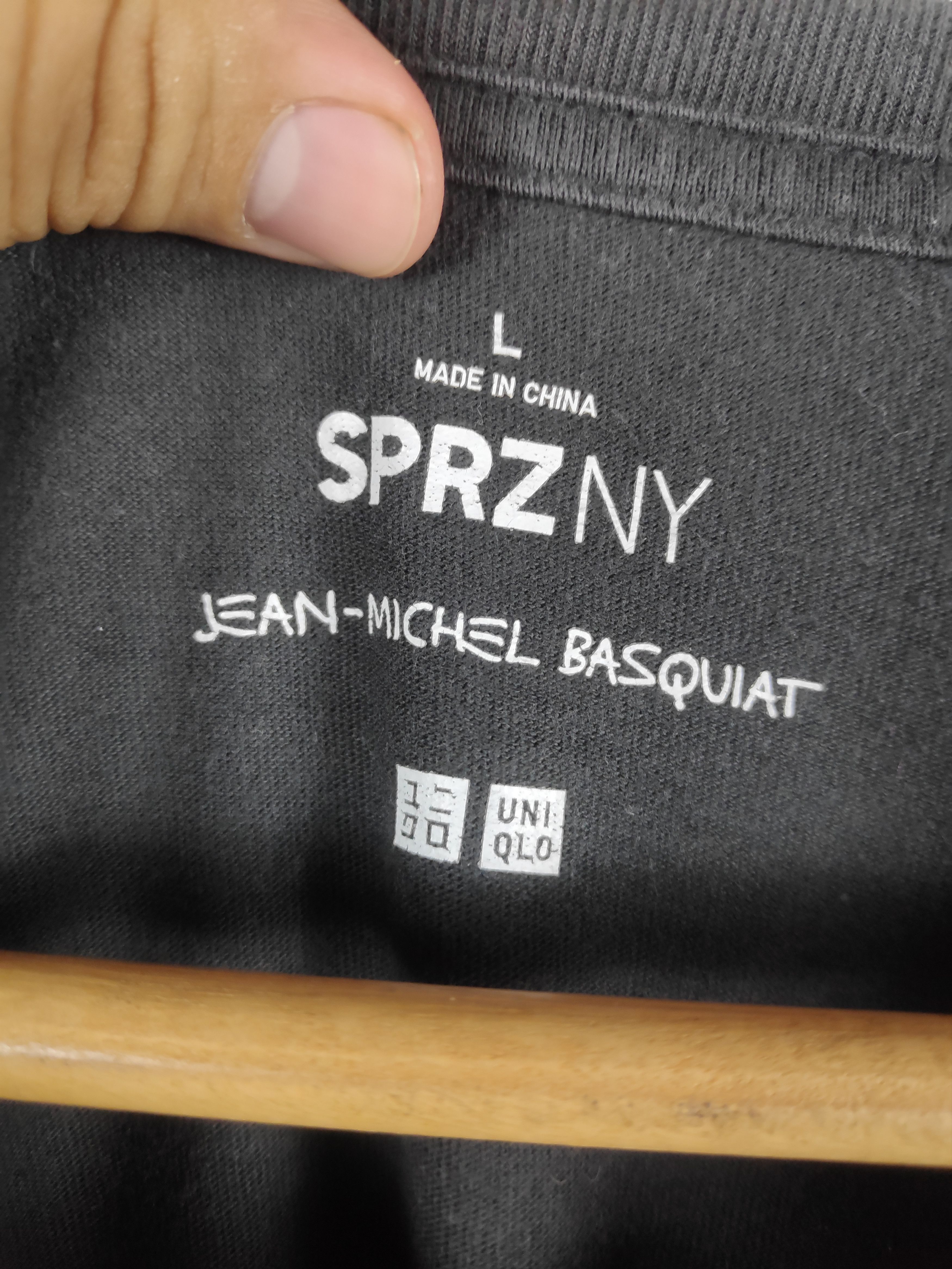 Japanese Brand Vintage Jean Michel Basquiat Ray Robinson x Uniqlo Shirt Size US L / EU 52-54 / 3 - 4 Thumbnail