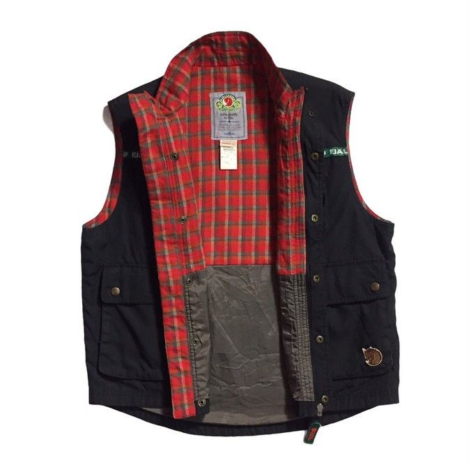 Fjallraven FJALLRAVEN OUTDOOR LIFE LOGO MULTI POCKET VEST JACKET Size US L / EU 52-54 / 3 - 7 Thumbnail