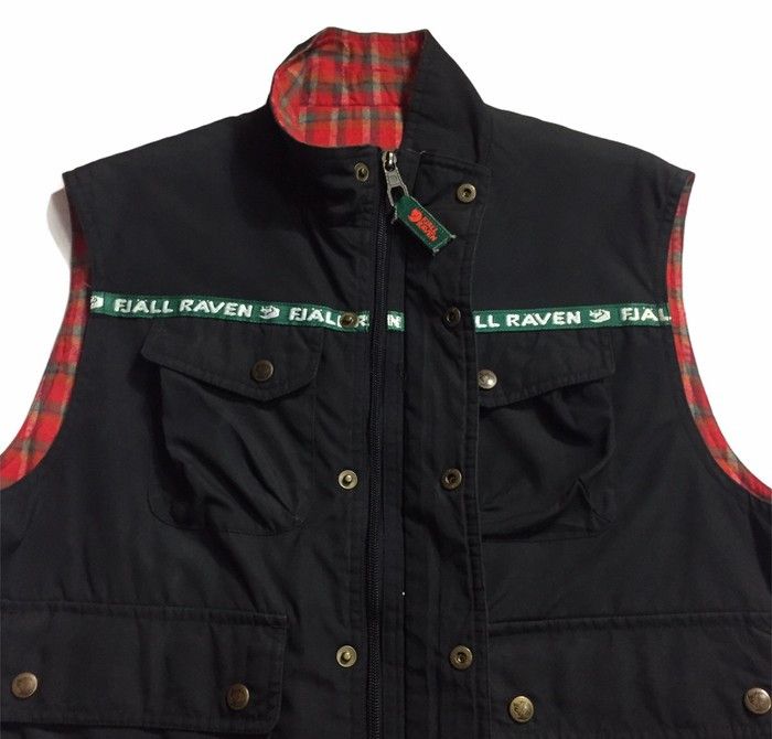 Fjallraven FJALLRAVEN OUTDOOR LIFE LOGO MULTI POCKET VEST JACKET Size US L / EU 52-54 / 3 - 6 Thumbnail