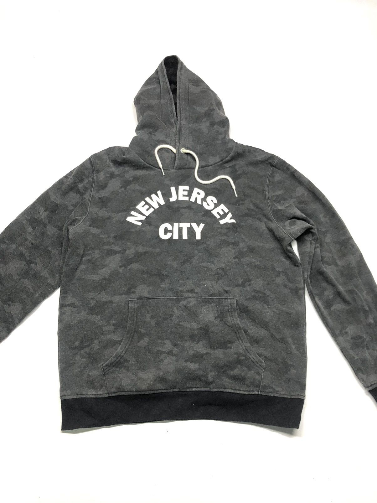 Japanese Brand MOCOMOCOXBACK NUMBER NEW JERSEY CITY CAMO SWEATER JAPAN🇯🇵 Size US L / EU 52-54 / 3 - 1 Thumbnail