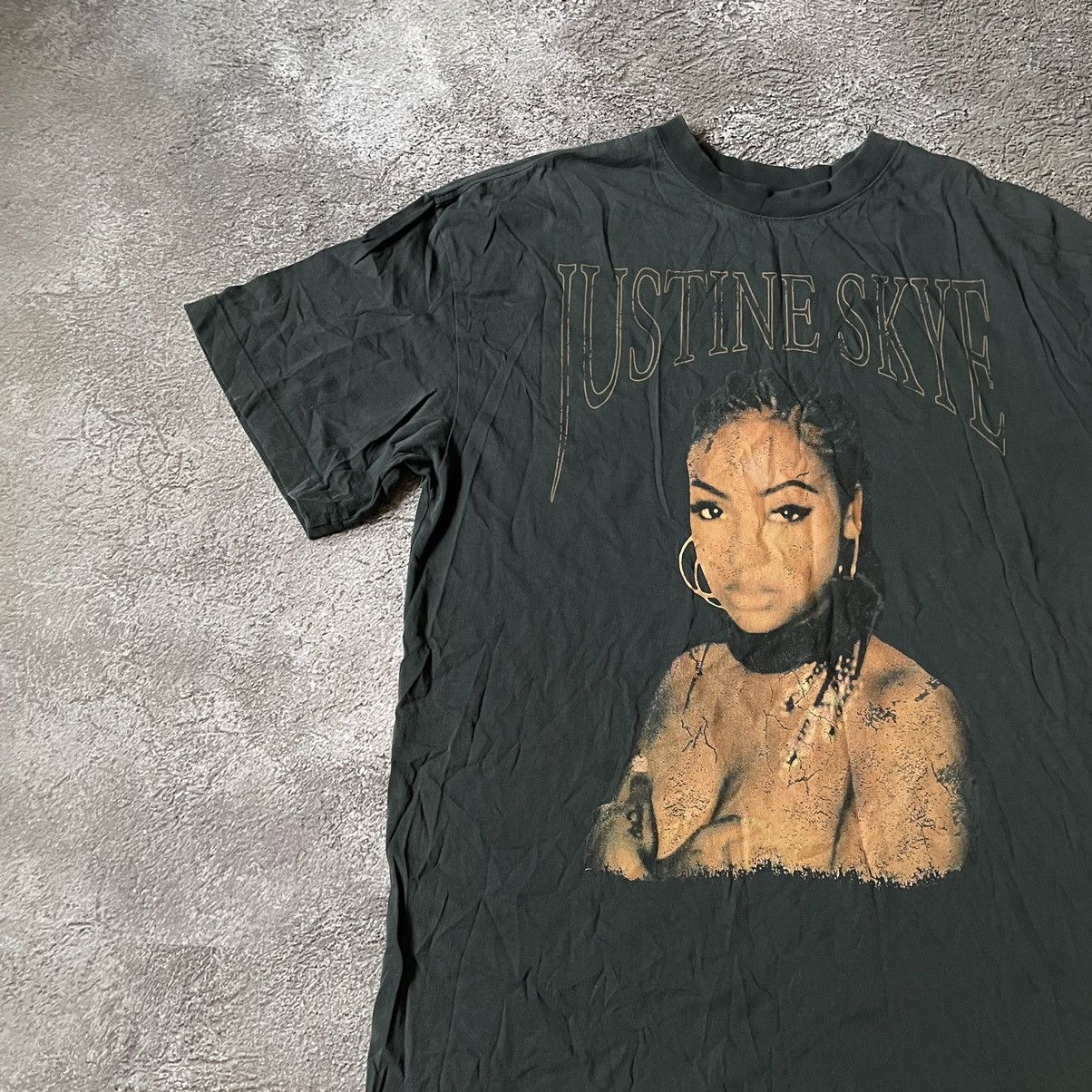 Vintage Vintage Y2K Justine Skye Graphic Tee Sun Faded Swag Baggy L Size US L / EU 52-54 / 3 - 5 Thumbnail