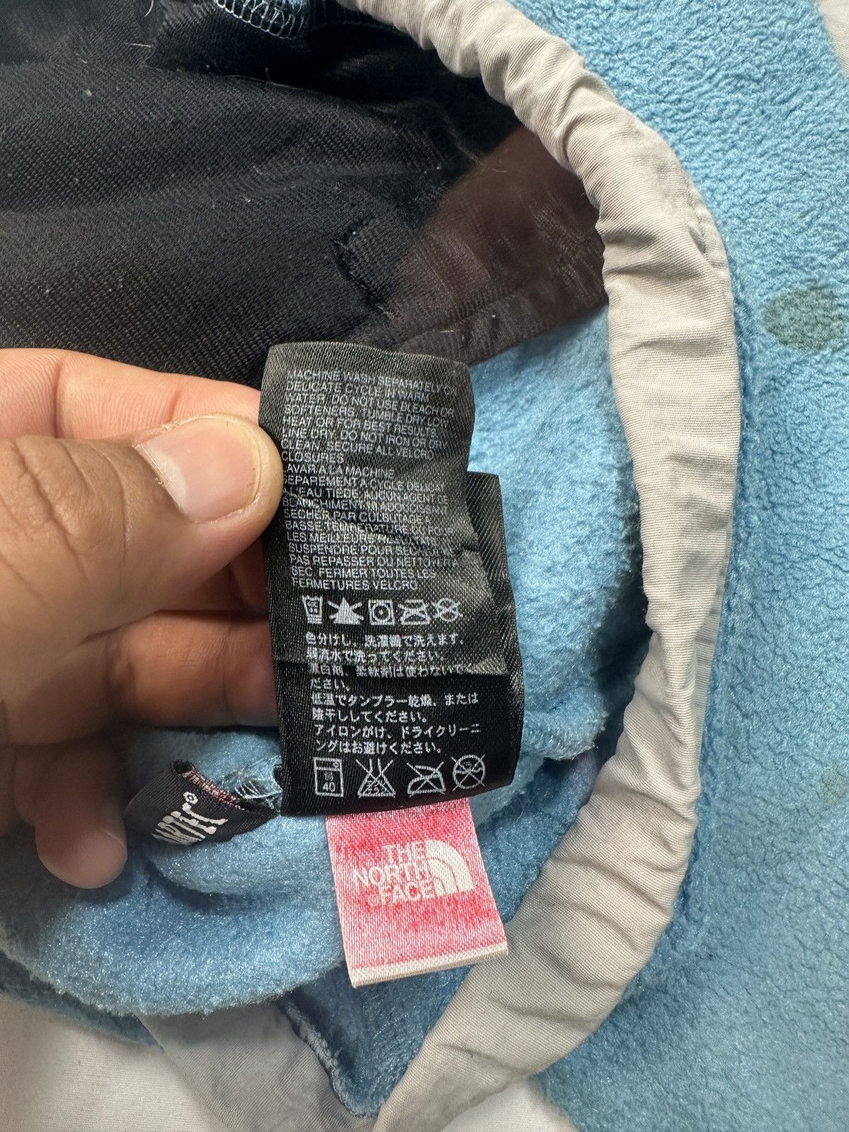 The North Face TNF outdoor fleece jacket for girls XL or women M Size M / US 6-8 / IT 42-44 - 16 Thumbnail