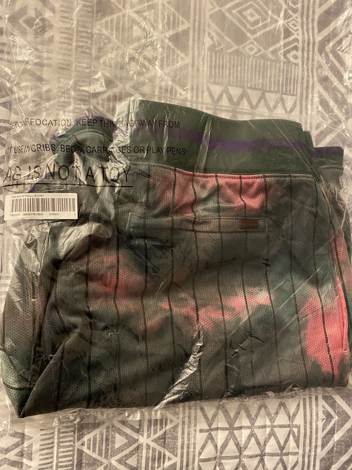 Supreme Supreme dyed basketball shirt Size US 31 - 13 Thumbnail