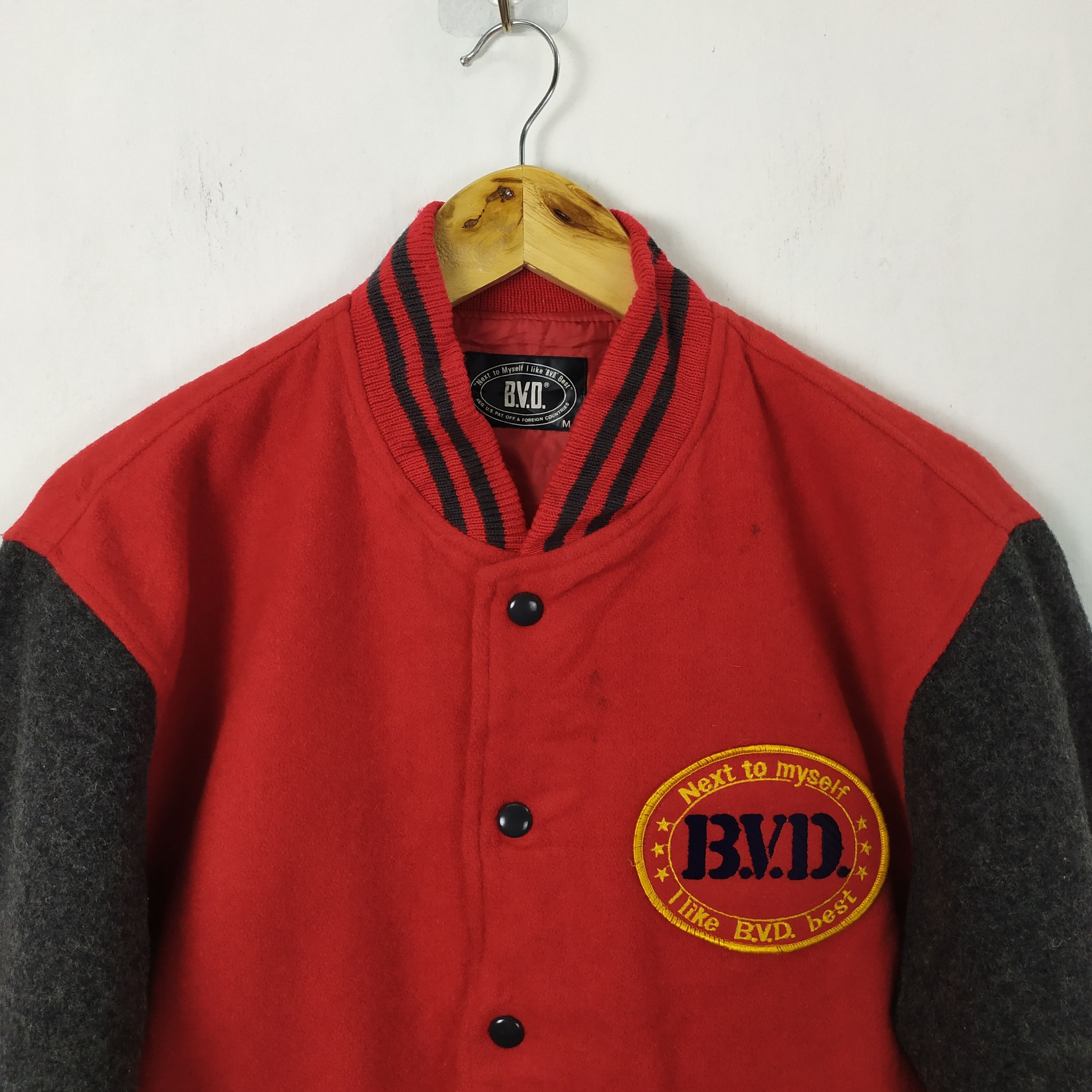 Japanese Brand Vintage B.V.D Wool Varsity jacket Size US M / EU 48-50 / 2 - 2 Thumbnail