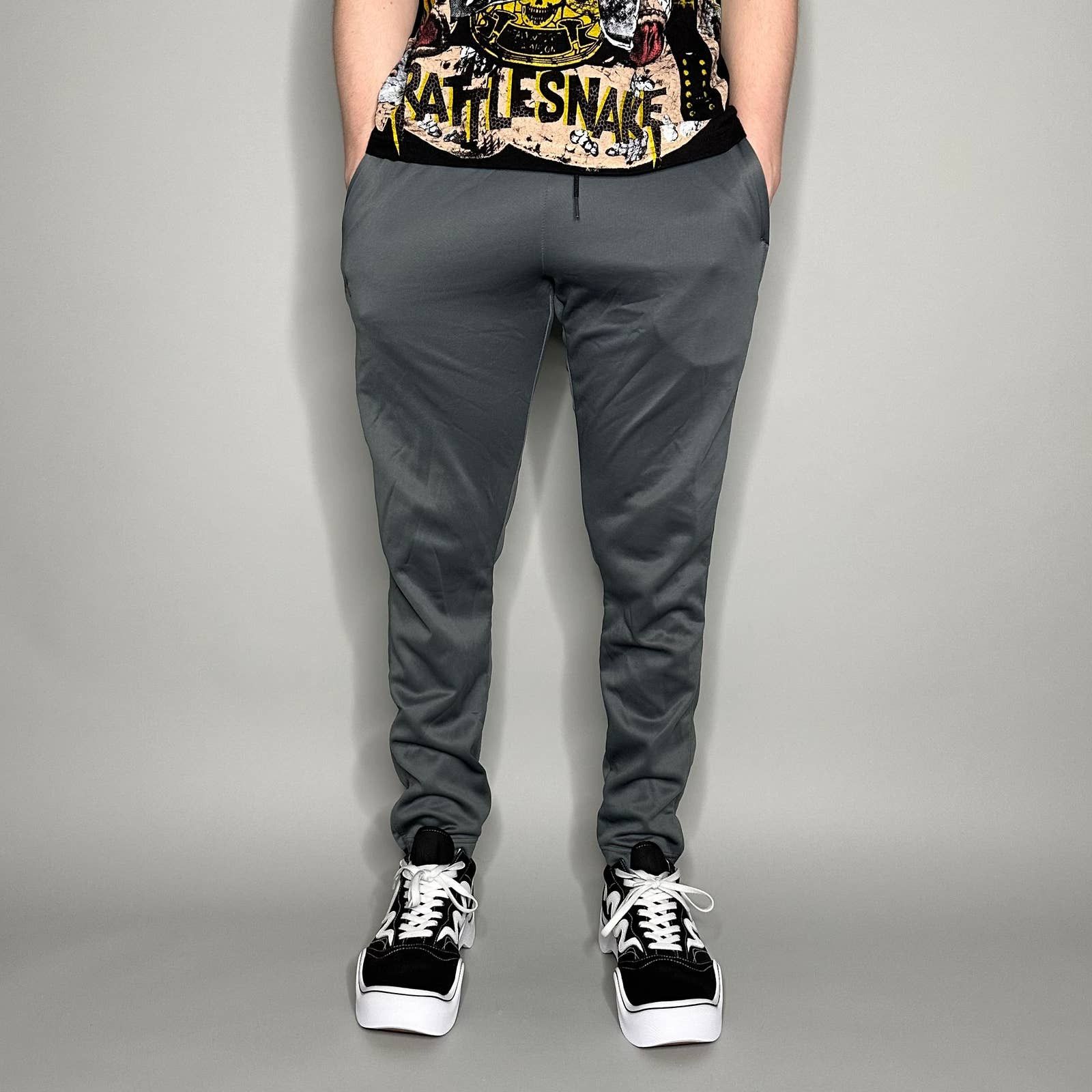 Under Armour Under Armour Joggers Size US 32 / EU 48 - 2 Thumbnail