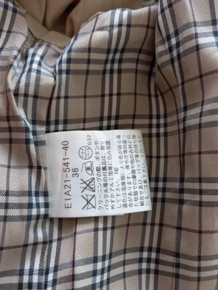 Burberry × Vintage Vintage Burberry Blue Label Trenchcoat Size US S / EU 44-46 / 1 - 17 Thumbnail