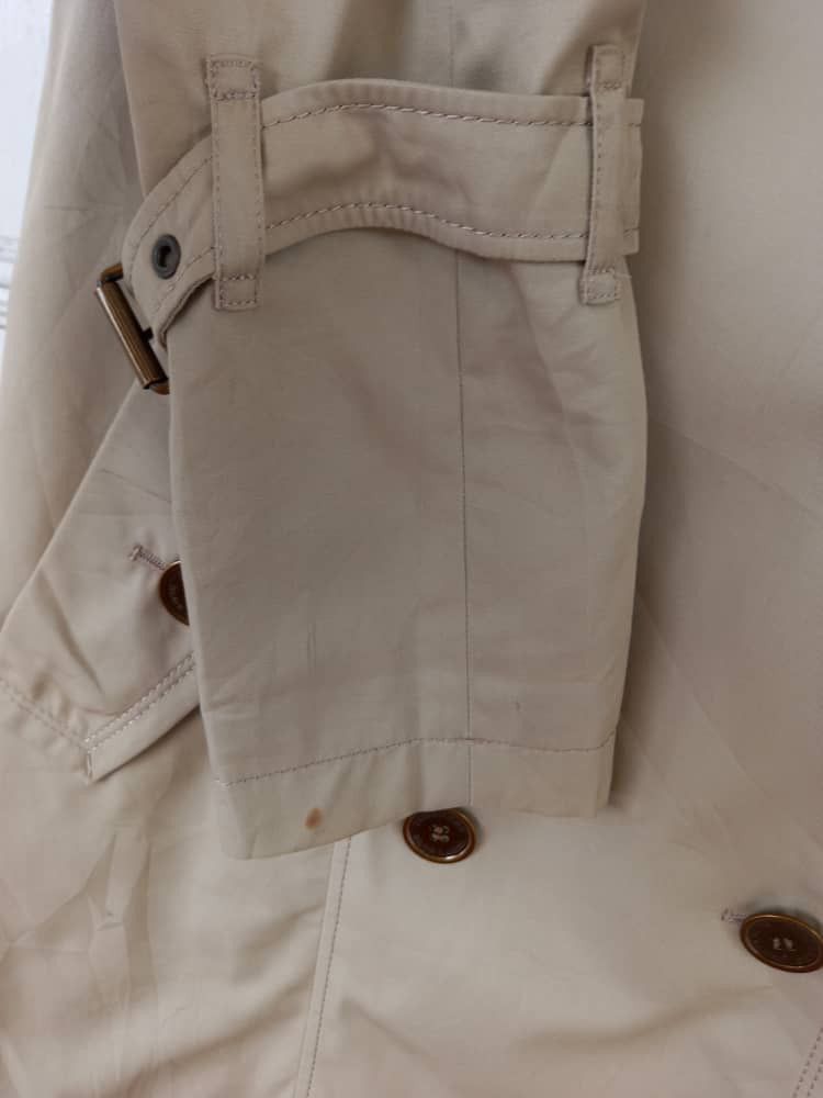 Burberry × Vintage Vintage Burberry Blue Label Trenchcoat Size US S / EU 44-46 / 1 - 11 Thumbnail