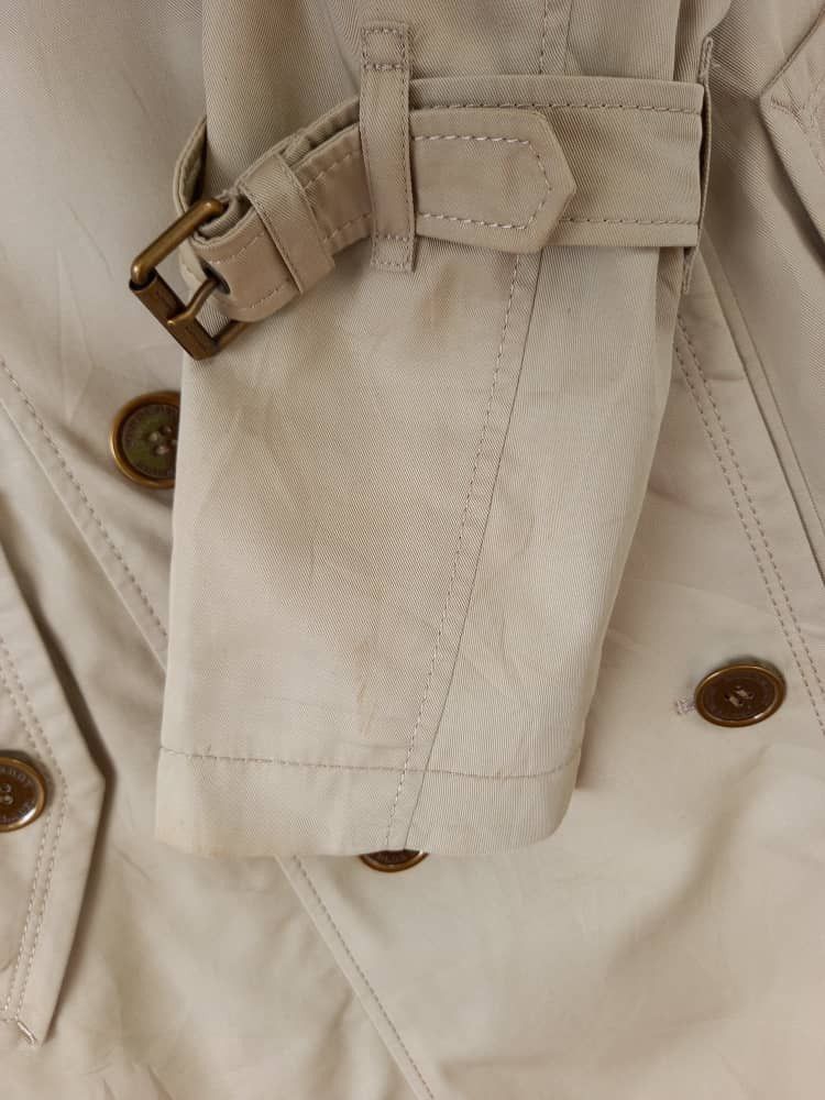Burberry × Vintage Vintage Burberry Blue Label Trenchcoat Size US S / EU 44-46 / 1 - 13 Thumbnail