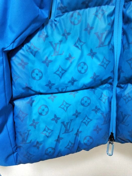 Louis Vuitton × Virgil Abloh '2054' Heat Reactive Puffer Jacket Size US M / EU 48-50 / 2 - 13 Thumbnail