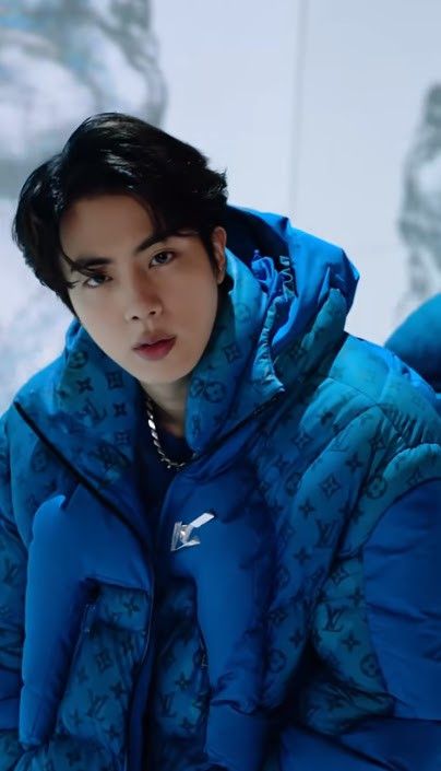 Louis Vuitton × Virgil Abloh '2054' Heat Reactive Puffer Jacket Size US M / EU 48-50 / 2 - 12 Thumbnail