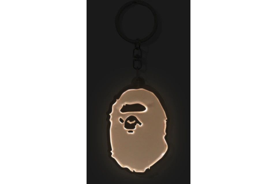 Bape BAPE Ape Head Reflective Keychain Black Size ONE SIZE - 3 Thumbnail
